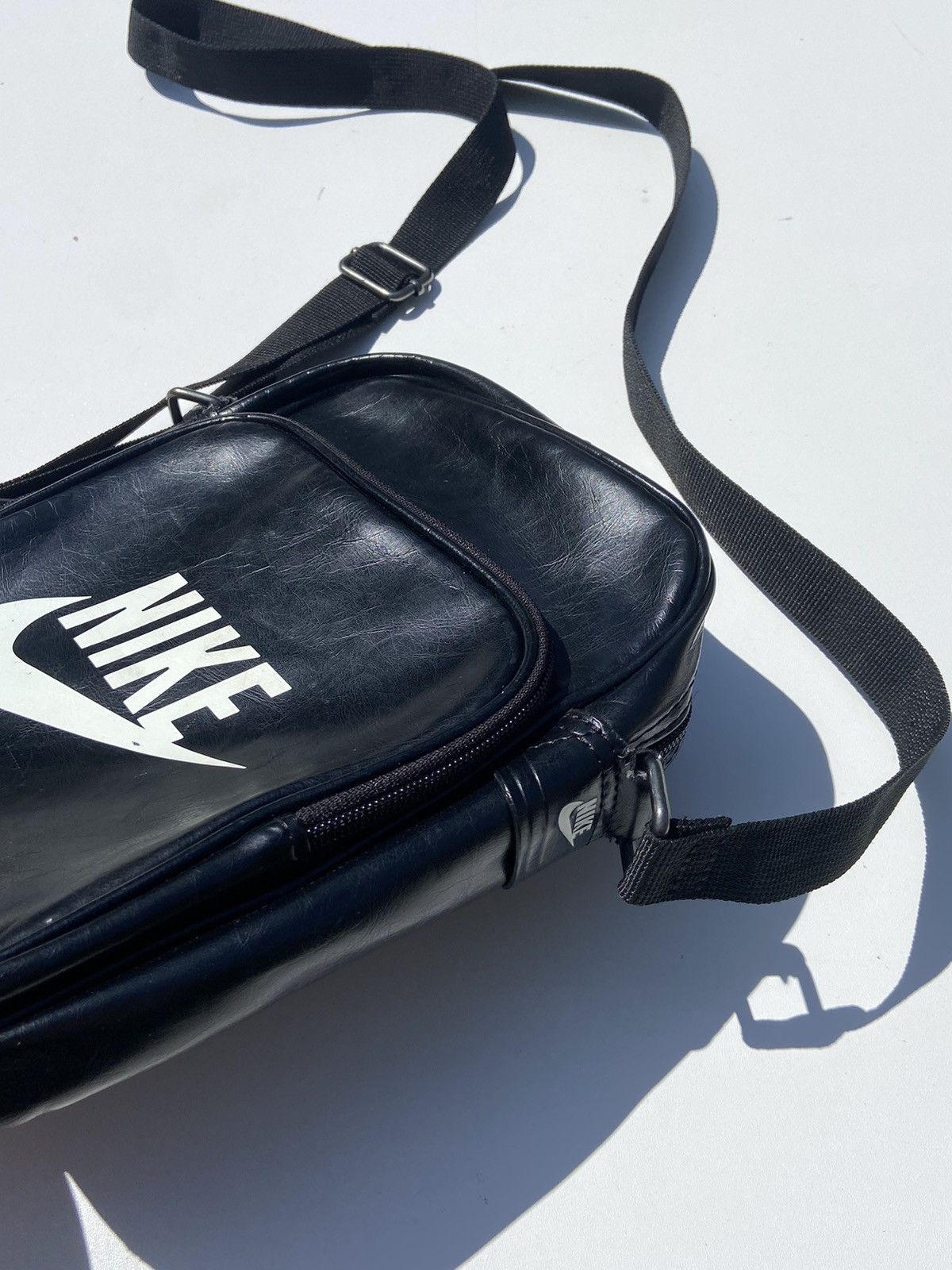 Vintage Nike Vintage Bag Y2K style messenger Size ONE SIZE - 6 Thumbnail
