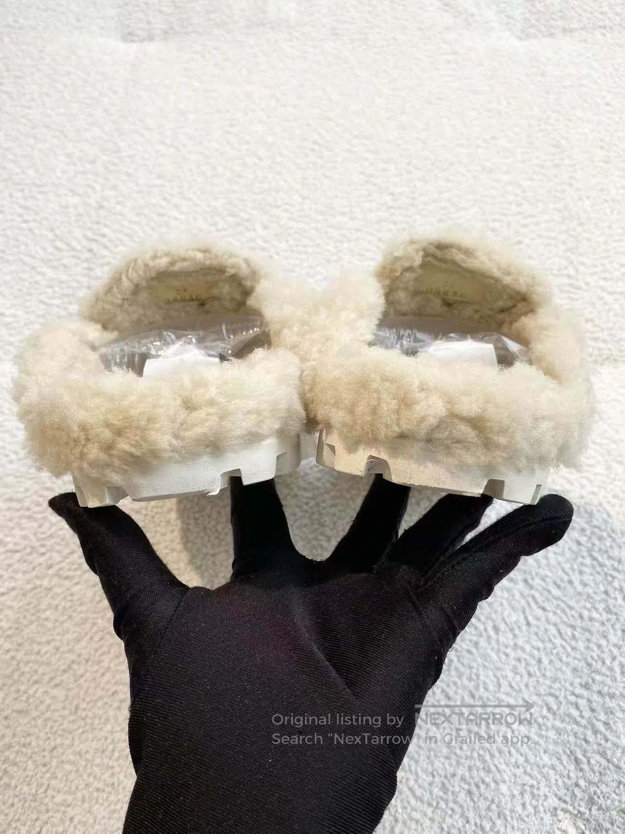 Miu Miu Miu Miu The round head and feet are half a drag| Size US 6.5 / IT 36.5 - 5 Thumbnail