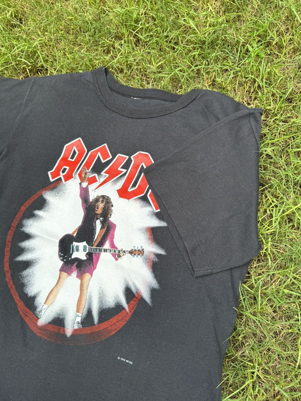 AC/DC Vintage 1988 ACDC World Tour T Shirt Size US M / EU 48-50 / 2 - 4 Thumbnail