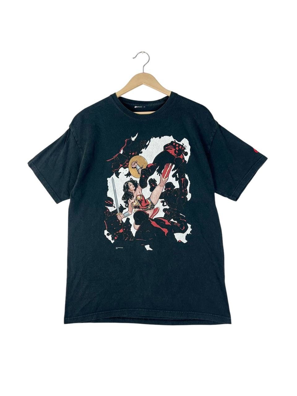DC Comics × Marvel Comics × Vintage Vintage Y2K Wonder Woman Action Art T-Shirt – Rare DC Size US L / EU 52-54 / 3 - 1 Thumbnail