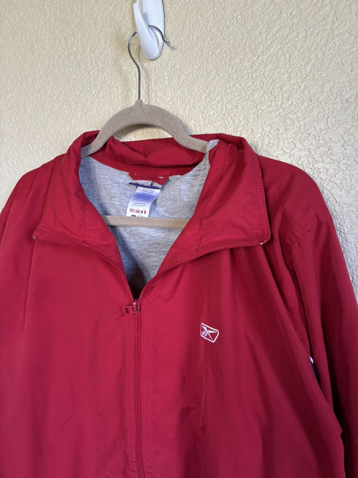 Reebok Red Vintage Reebok Windbreaker Size US XL / EU 56 / 4 - 2 Thumbnail