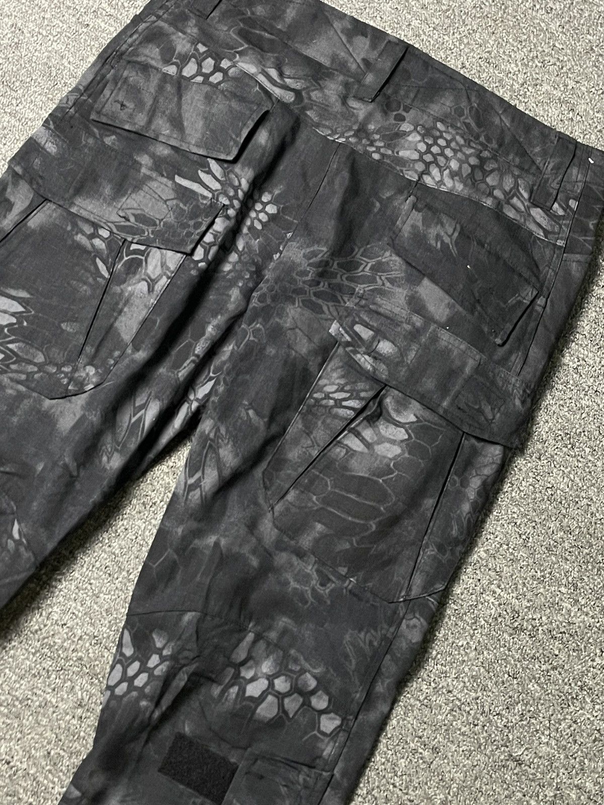 If Six Was Nine Japanese Brand Tactical Camouflage Cargo Pants (90) Size US 34 / EU 50 - 12 Thumbnail