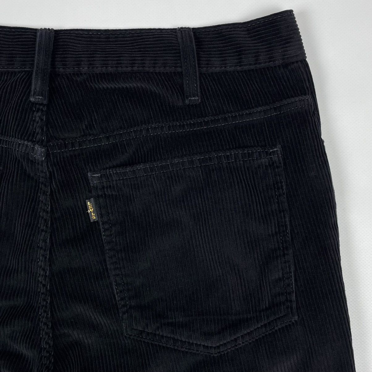 Levi's Vintage Levi’s Corduroy Velvet Pants Size US 32 / EU 48 - 8 Thumbnail