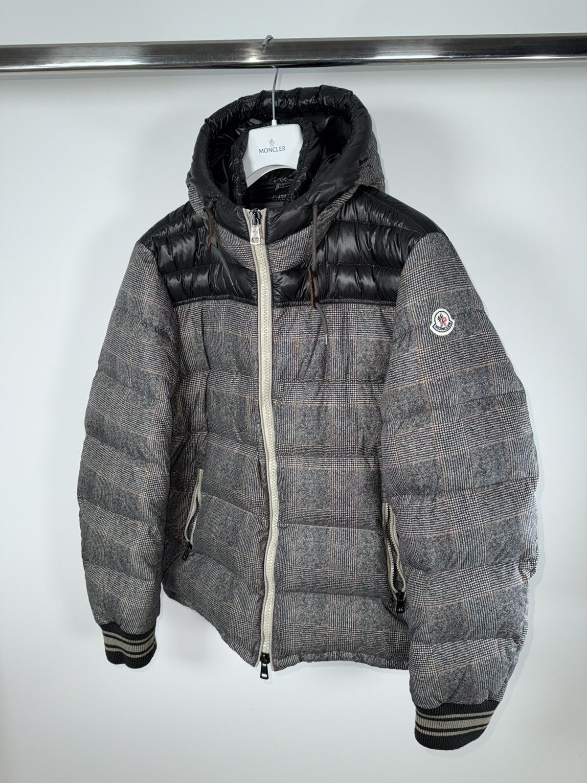 Moncler Moncler Eusebe Men’s Down Puffer Jacket Size 5 (XL) Black Size US XL / EU 56 / 4 - 2 Thumbnail