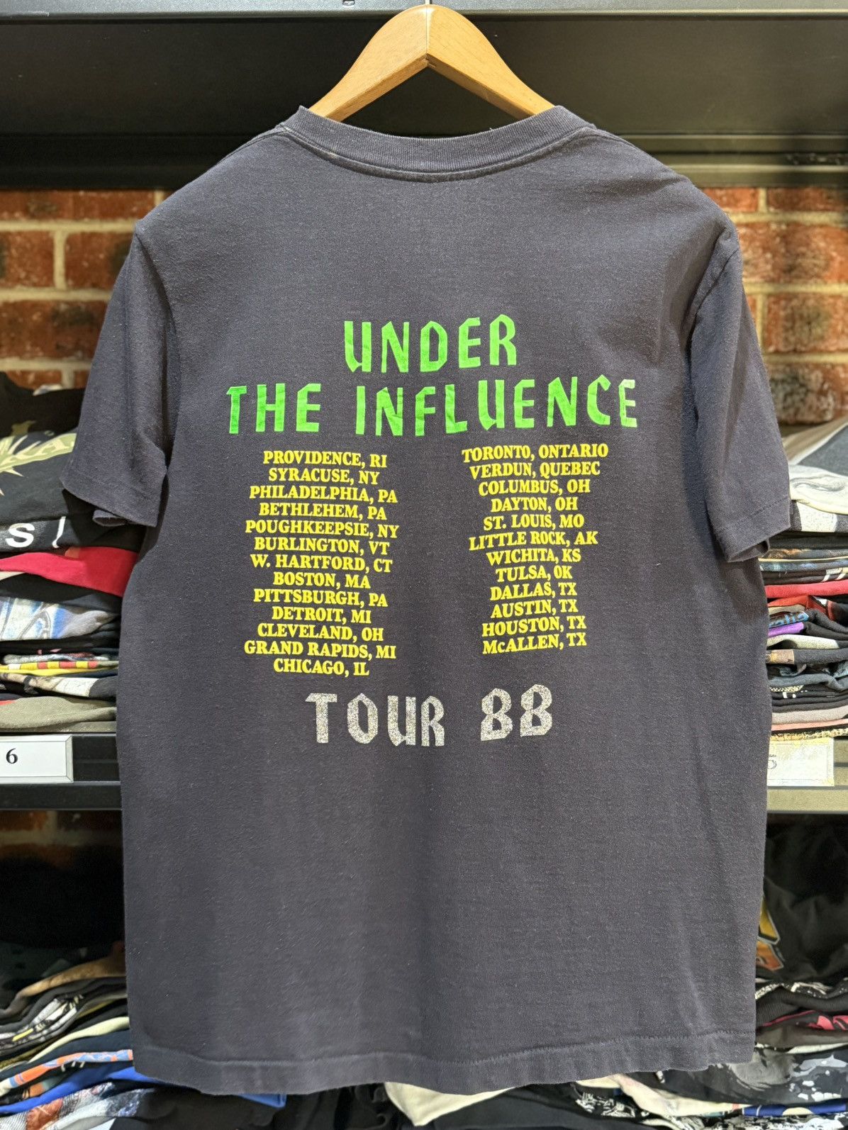 Band Tees Vintage 80s Over Kill Tour American Thrash Metal Faded Tee Size US M / EU 48-50 / 2 - 3 Thumbnail