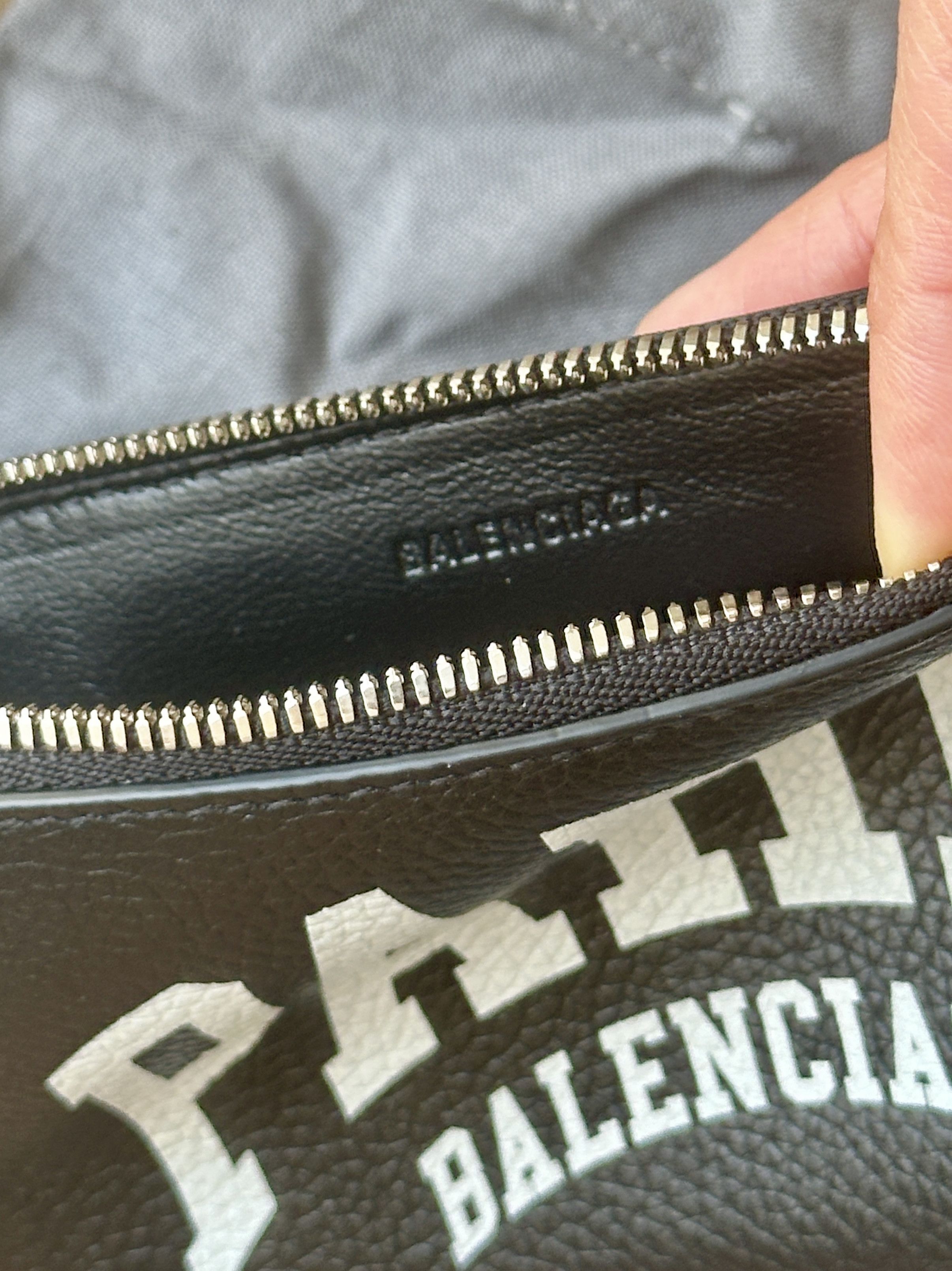 Balenciaga Balenciaga cities PARIS cash coin & card holder Size ONE SIZE - 5 Thumbnail