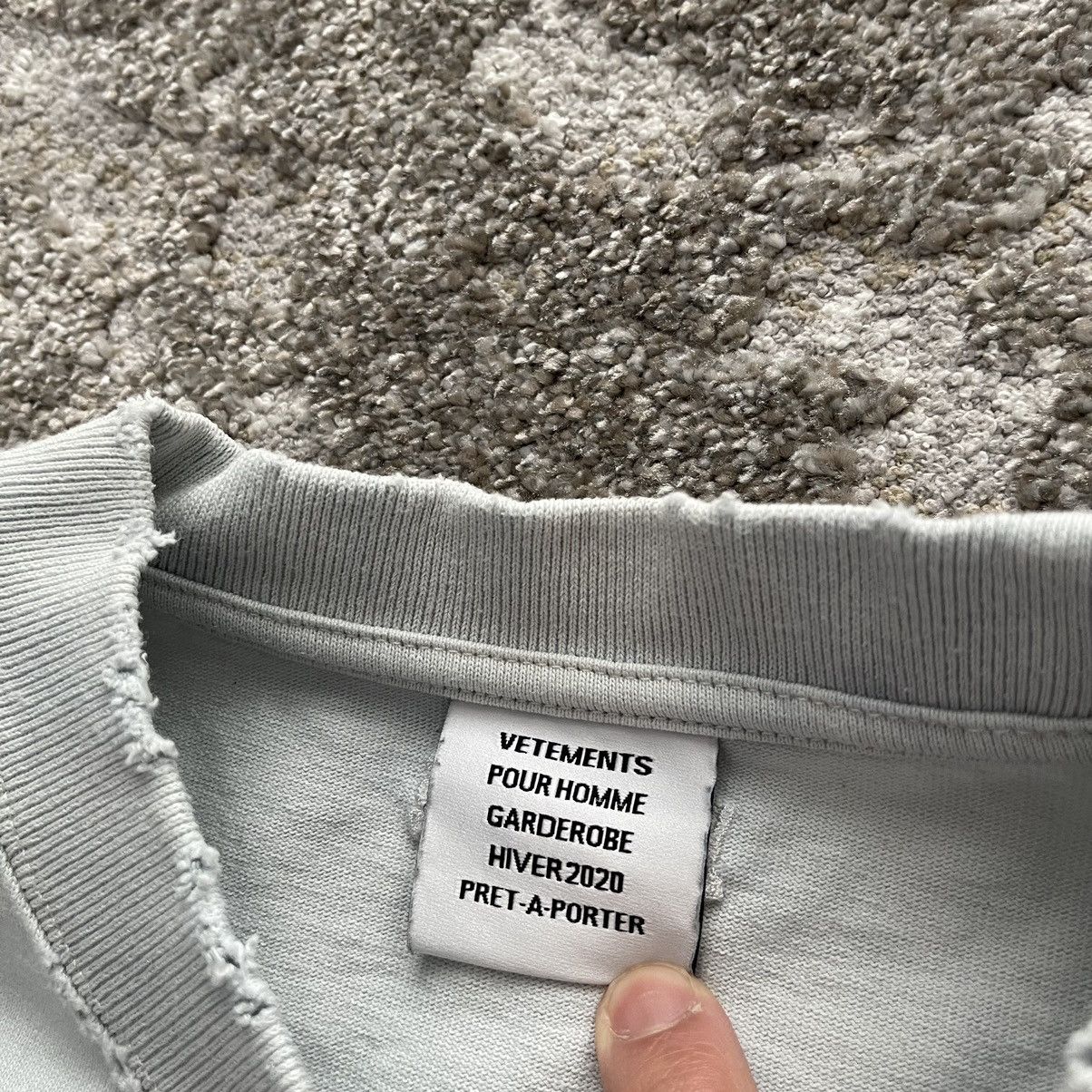 Vetements VETEMENTS AW19 SILK ROAD CAMEL LONG SLEEVE T-SHIRT Size US S / EU 44-46 / 1 - 4 Thumbnail