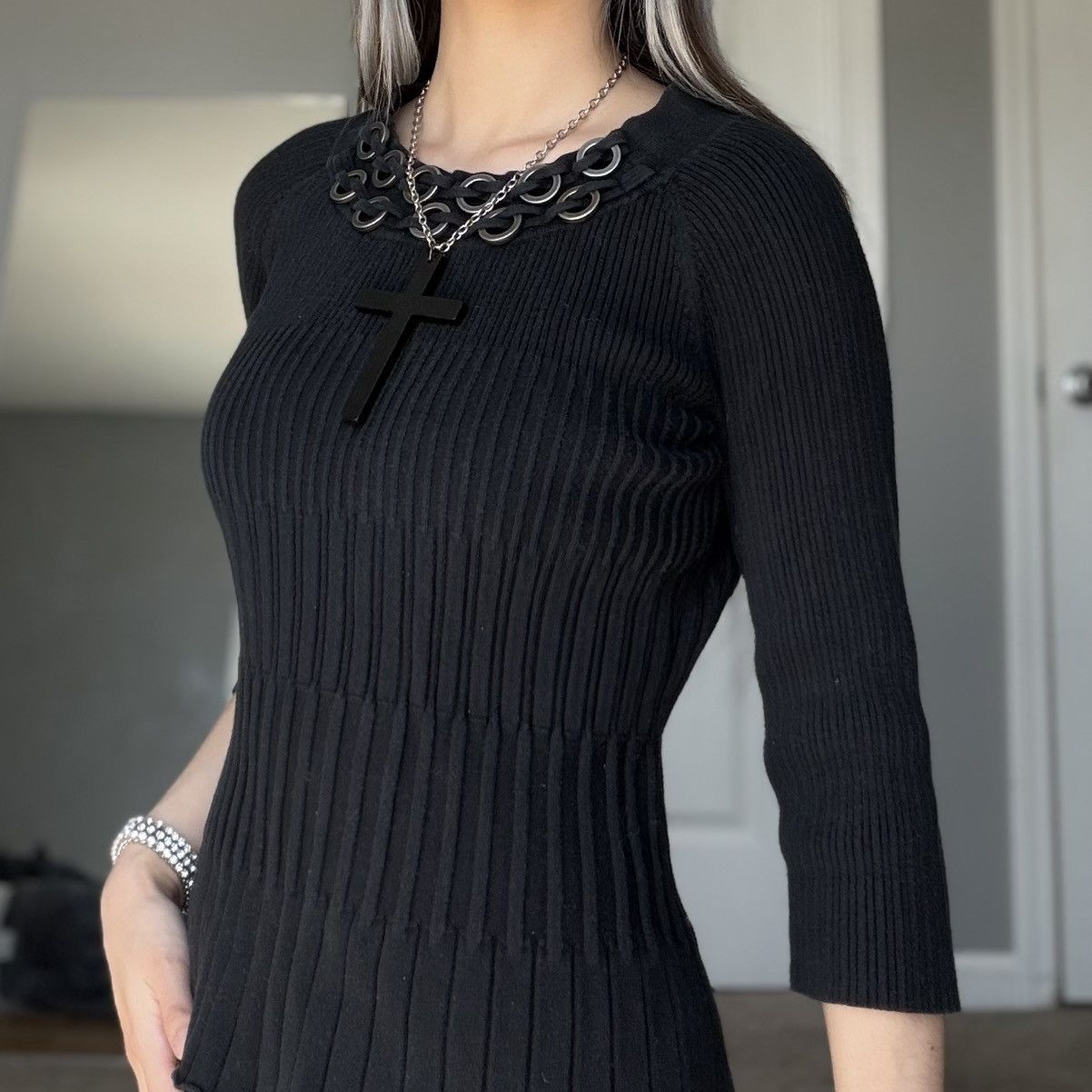 Other Black Ribbed Grommet Studded Scoop Neck 3/4 Sleeve Sweater Size M / US 6-8 / IT 42-44 - 13 Thumbnail