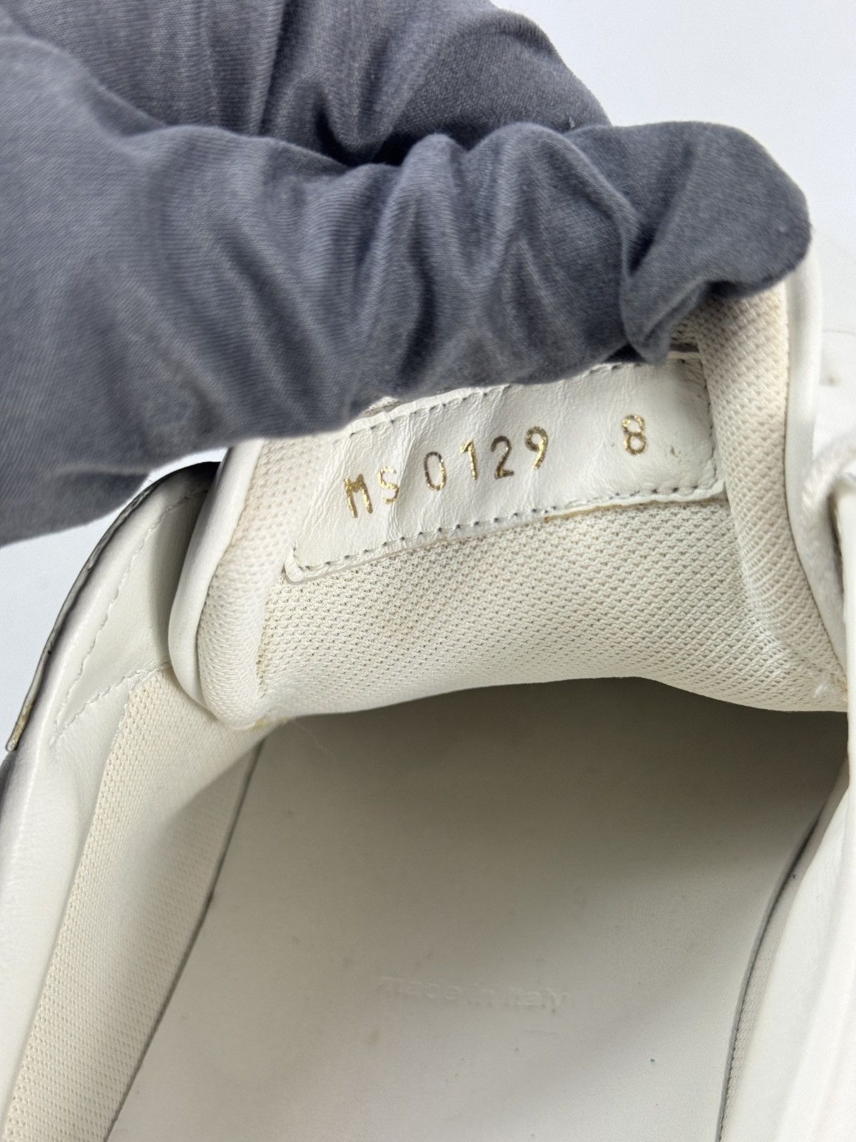 Louis Vuitton CLASSIC LOGO SNEAKERS Size US 8 / EU 41 - 11 Thumbnail