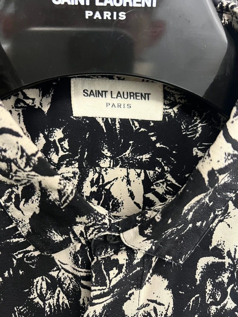 Yves Saint Laurent Saint laurent size 41 22 Spring/Summer French Black and Wh Size US XS / EU 42 / 0 - 3 Thumbnail