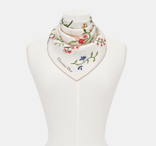 Dior o1w1db10424 Size: OS Dior Fleurs Square Scarf in Multicolor Size ONE SIZE - 5 Thumbnail