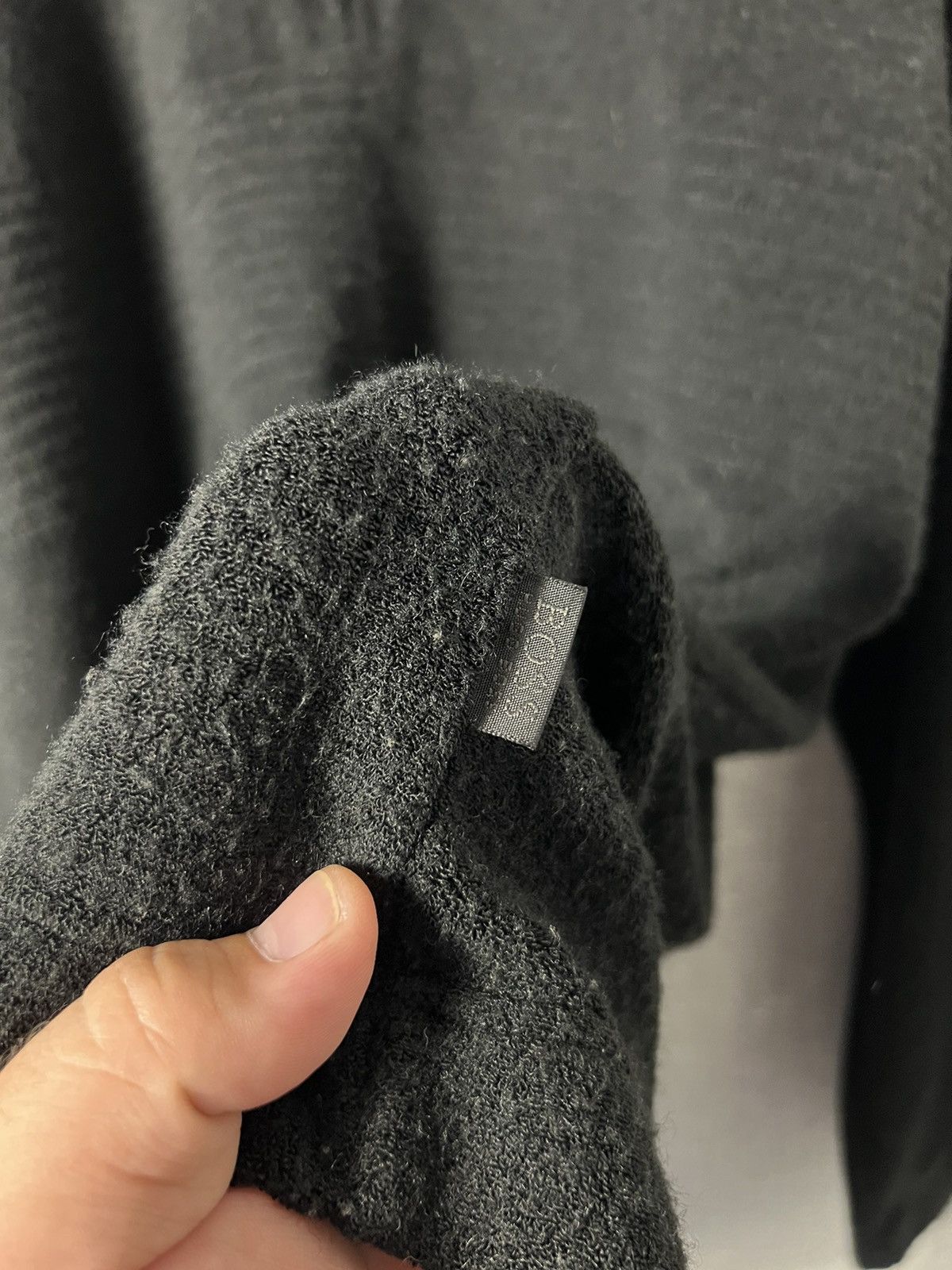 Hugo Boss × Vintage Vintage HUGO BOSS 1/4 Zip Pullover Wool & Acrylic & Nylon Size US L / EU 52-54 / 3 - 9 Thumbnail