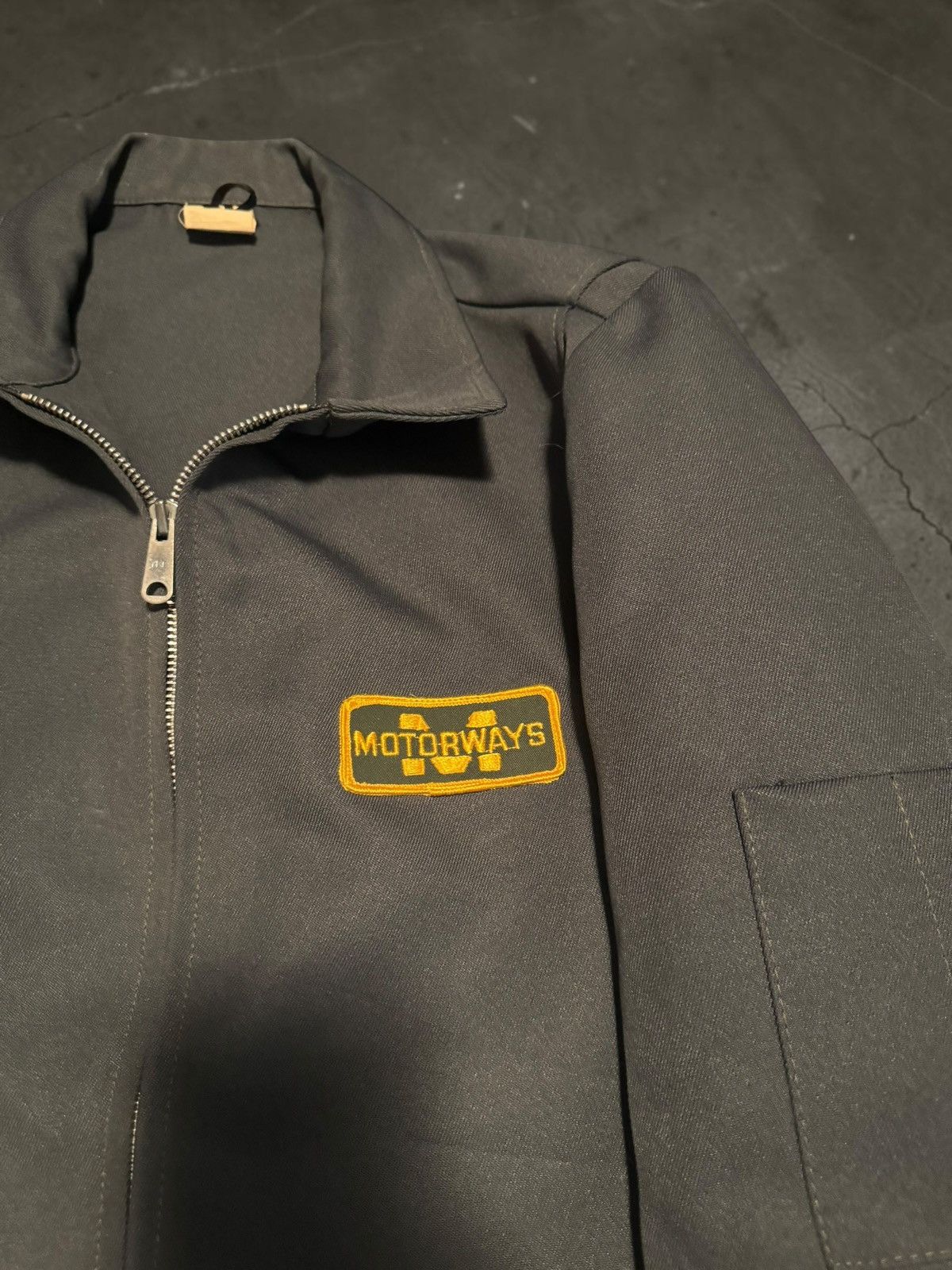 Vintage Vintage Green Work Jacket Motorways Size US L / EU 52-54 / 3 - 3 Thumbnail