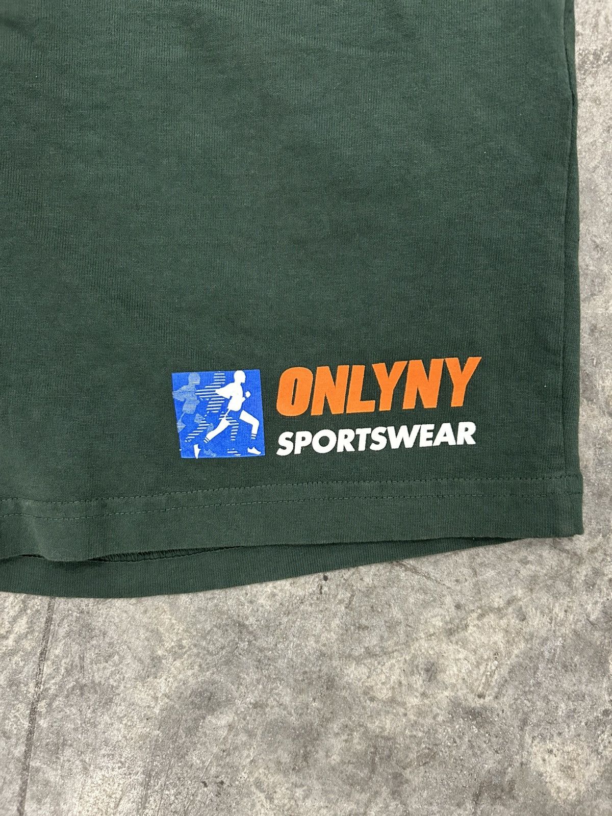 Only NY Only NY sportswear shorts Size US 32 / EU 48 - 2 Thumbnail