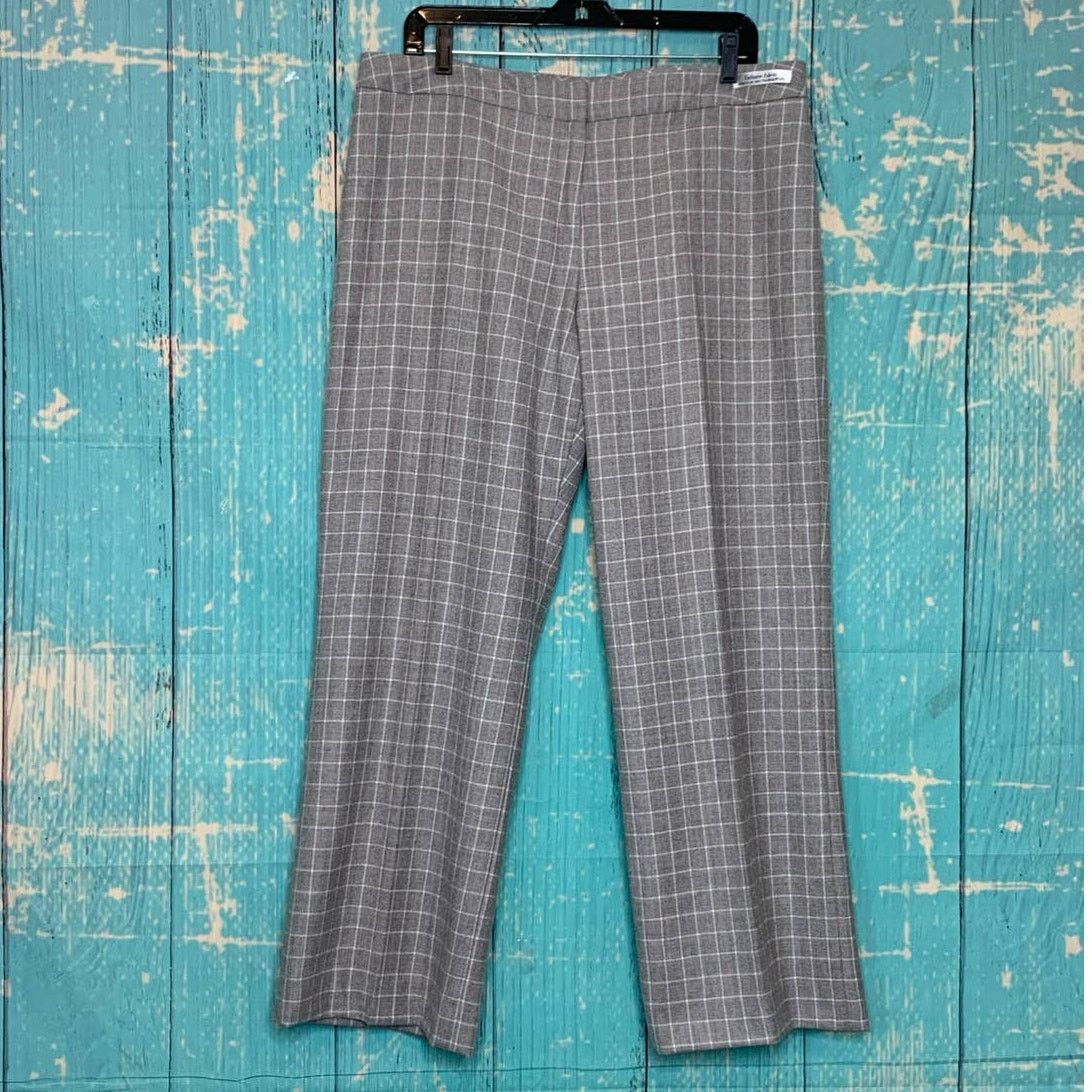 Pendleton gray plaid virgin wool straight legs pants size 16