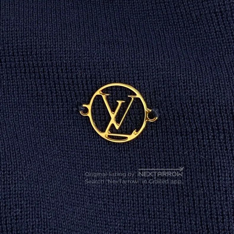 Louis Vuitton Louis Vuitton Dark Blue Logo Wool V-Neck Long Sleeve Lace Size S / US 4 / IT 40 - 5 Thumbnail