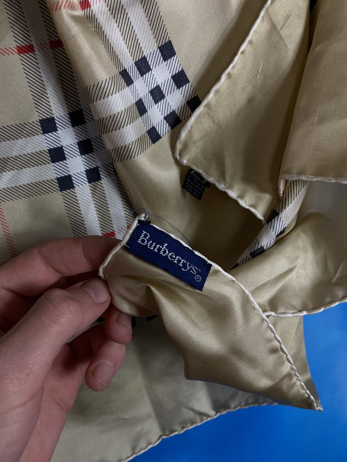 Burberry Burberry’s 100% silk vintage scarf Size ONE SIZE - 5 Thumbnail