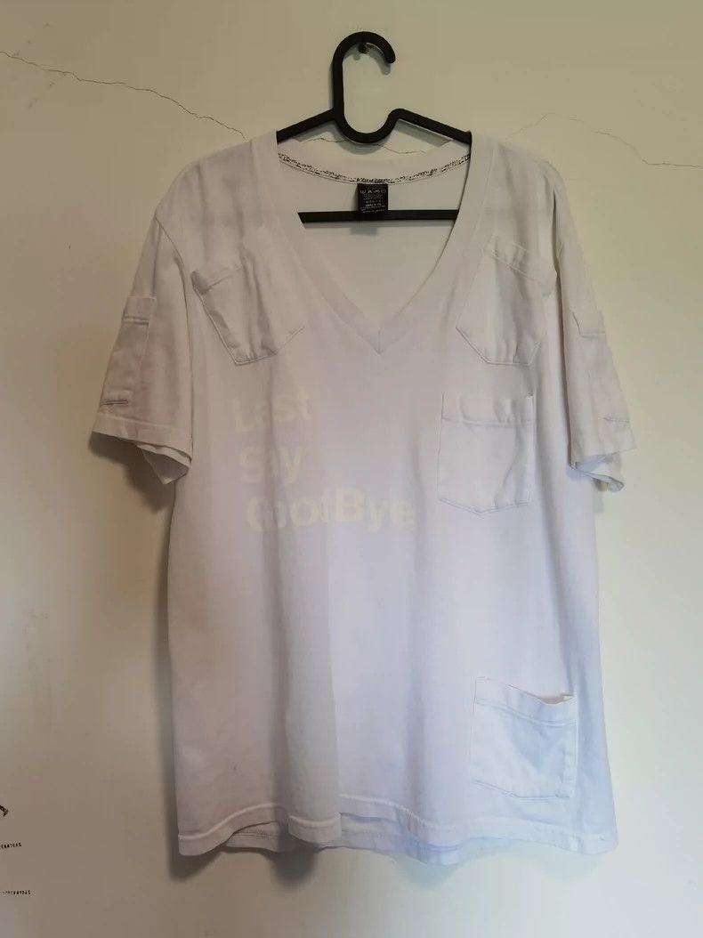 Number (N)ine Number (N)ine 09 Short-sleeved tee v-neck Miyashita Takahir Size US L / EU 52-54 / 3 - 1 Thumbnail
