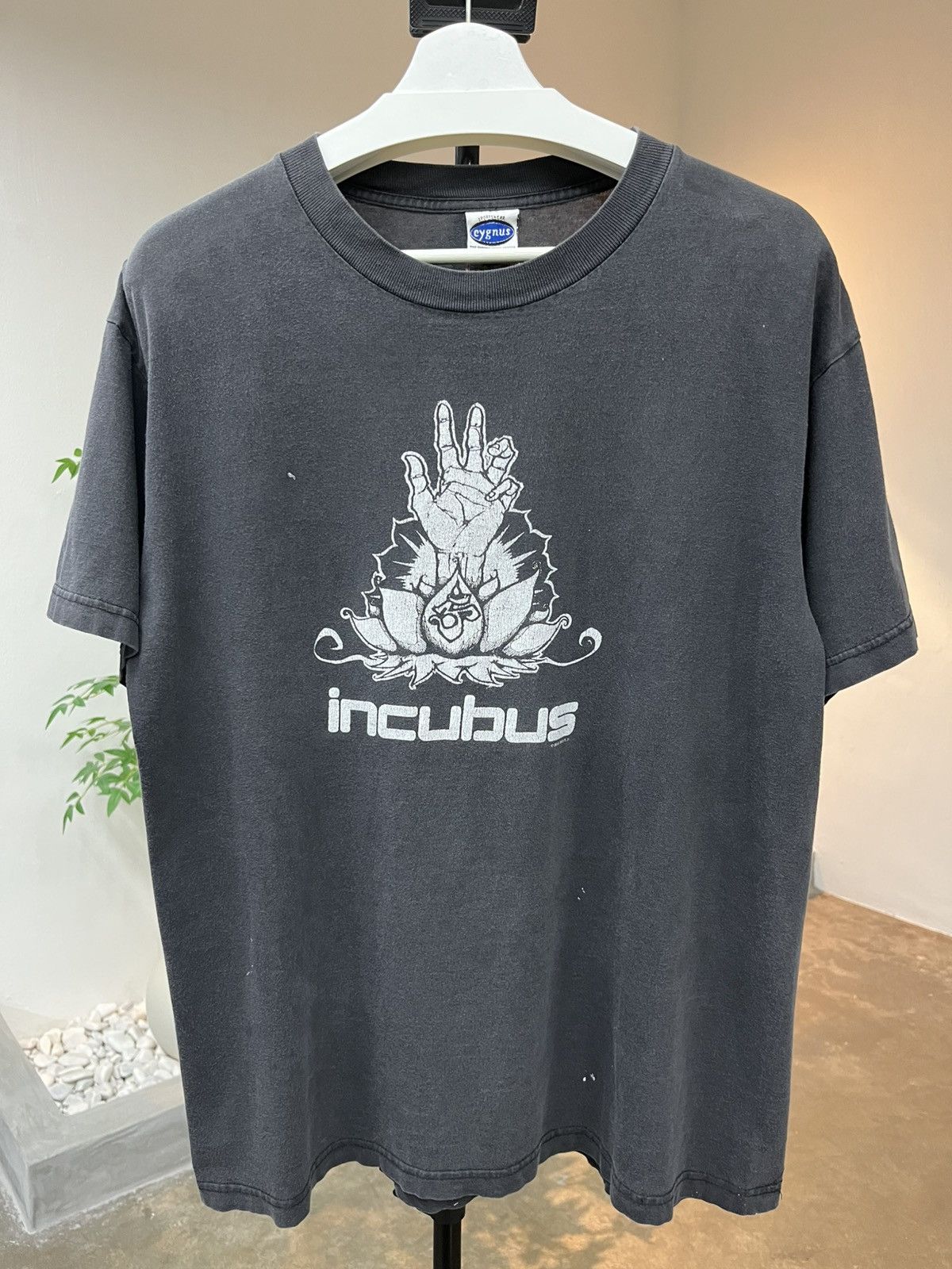 Band Tees Vintage Incubus 2000 Tour Tee Size US L / EU 52-54 / 3 - 1 Thumbnail