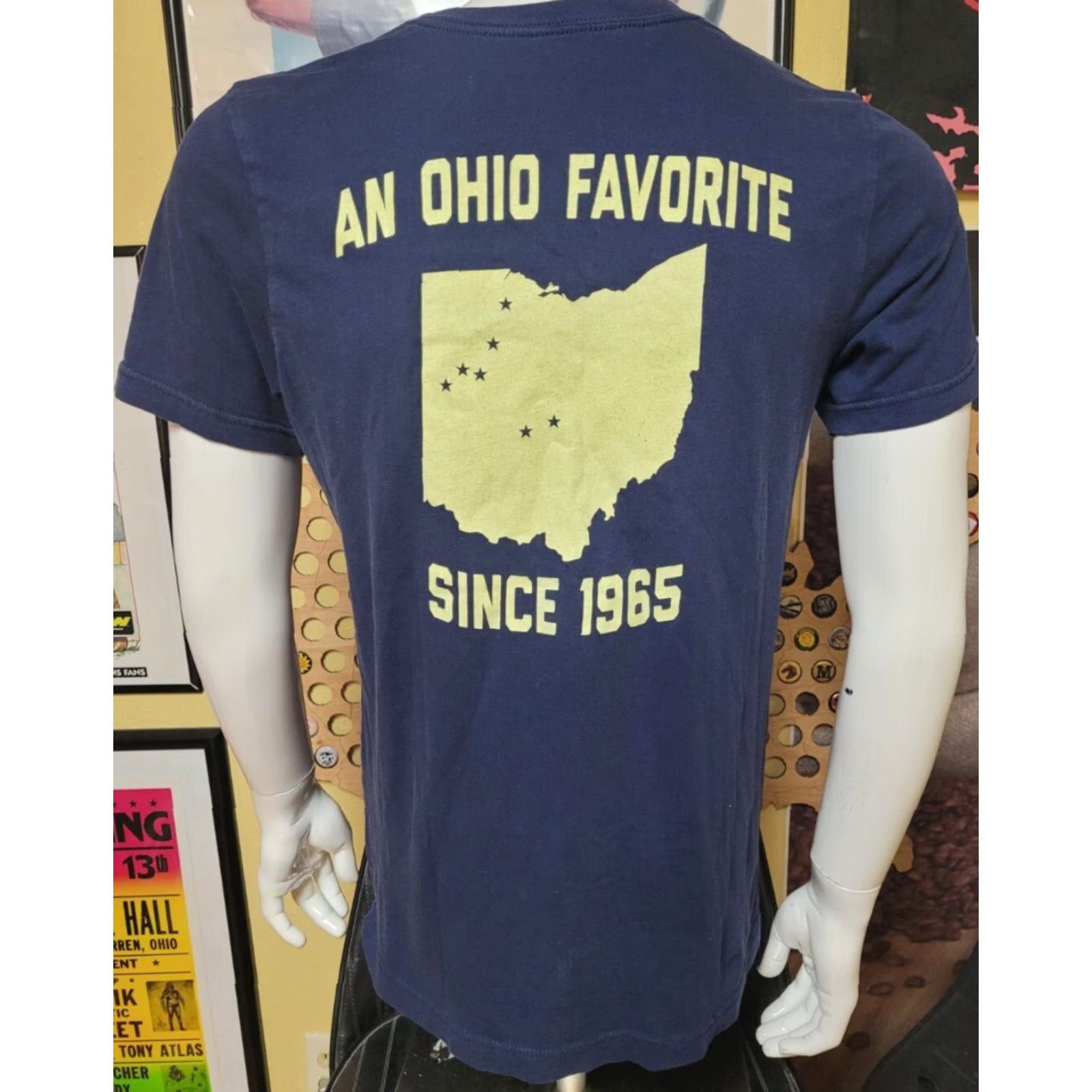 Vintage Beer Barrel Pizza & Grill T-Shirt Bar Sports Men M Blue Cotton Blend Short Sleeve Crew Neck Graphic Tee 1965 Bar Ohio Lima Columbus OH Size US M / EU 48-50 / 2 - 3 Thumbnail