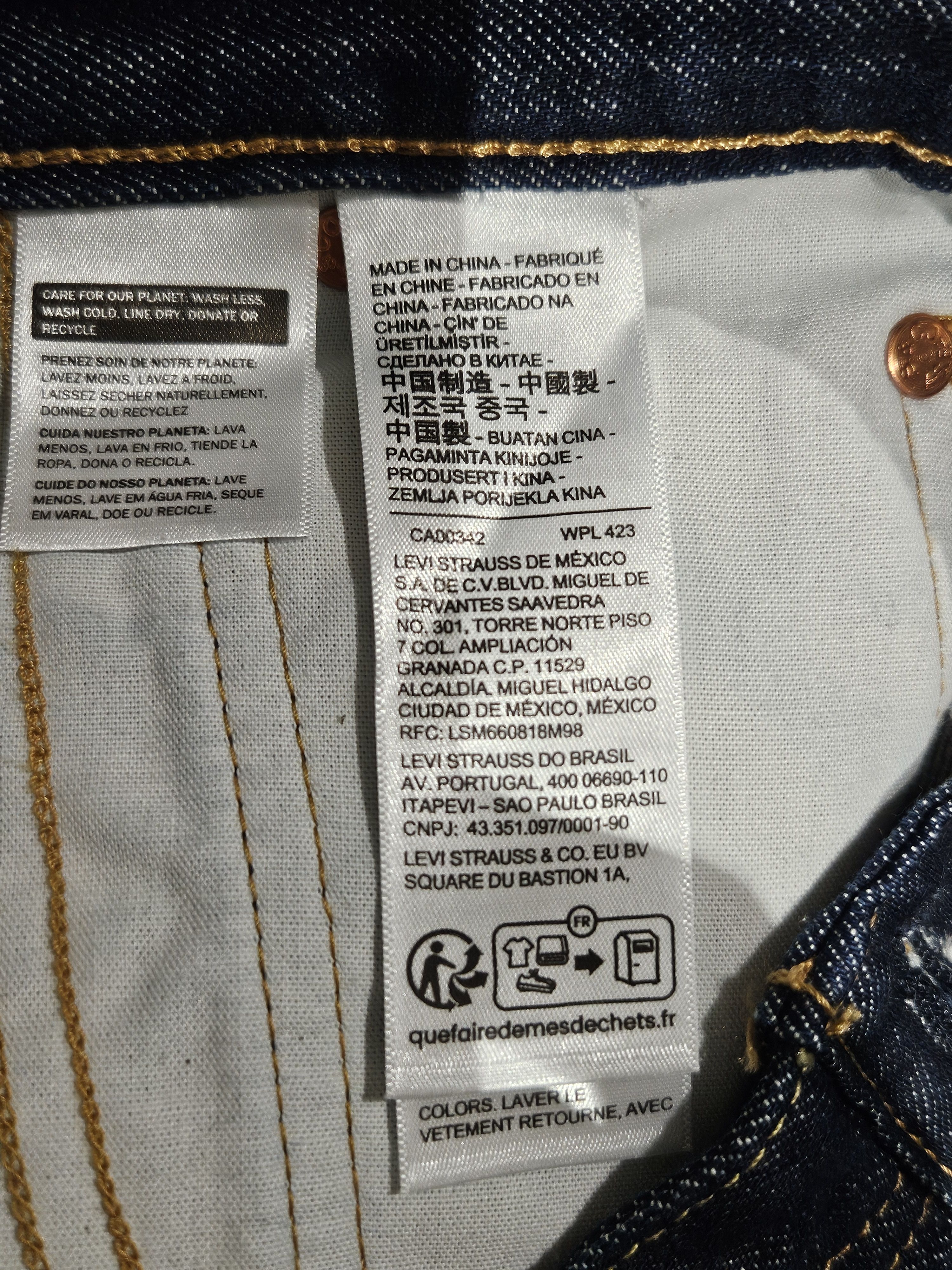 Levi's Nike X Levi's Air Jordan denim baggie shorts it Size US 34 / EU 50 - 9 Thumbnail