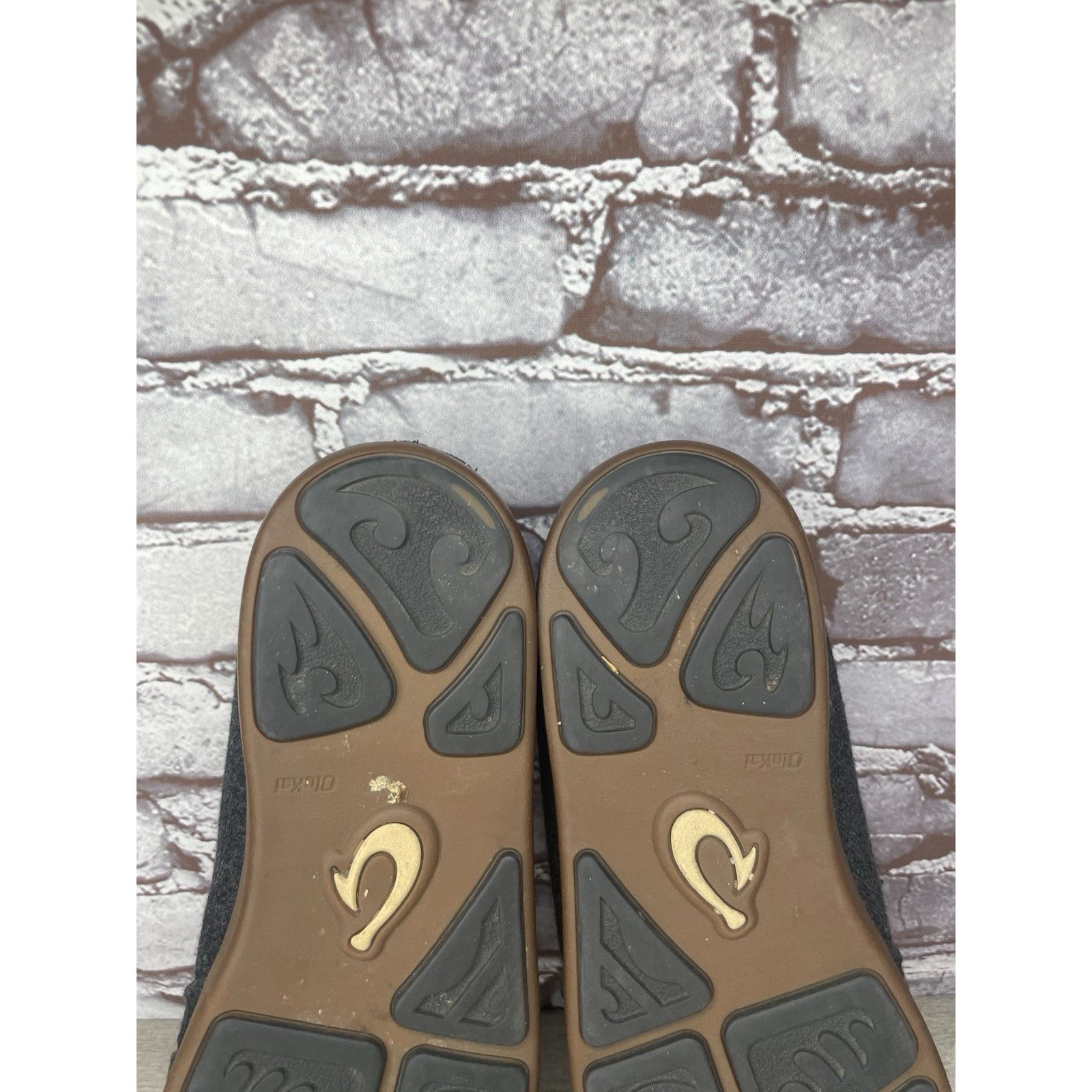 Olukai Olukai Wool Gray Wool Fabric Casual Slip On Casual Sneakers Size US 11 / EU 44 - 18 Thumbnail