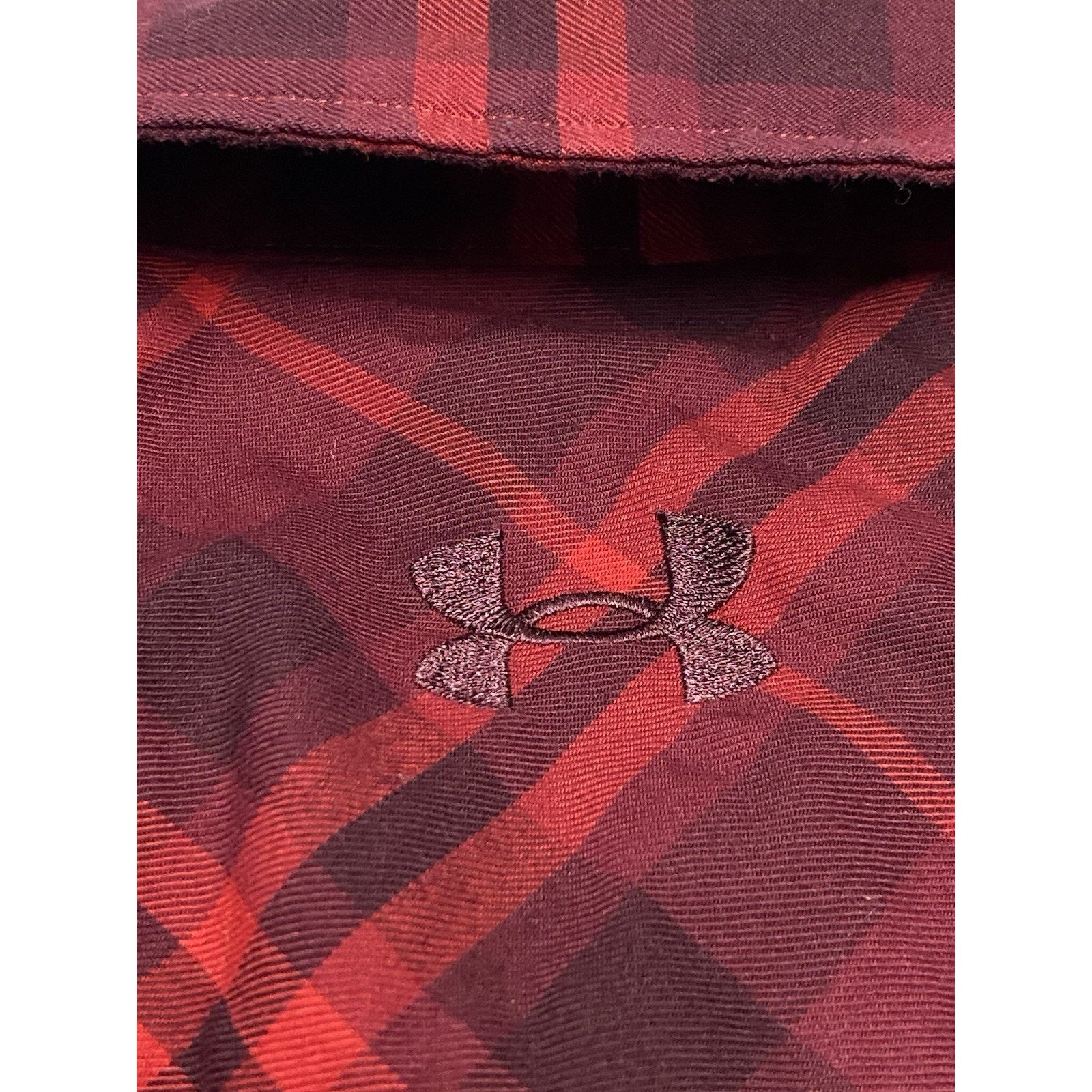 Under Armour UA Men's Red Plaid Button Up Fitted Long Sleeve Shirt Sz XL Size US XL / EU 56 / 4 - 8 Thumbnail