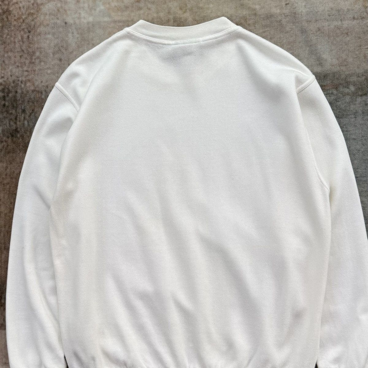 Yves Saint Laurent Vintage 90s Yves Saint Lauren Spell Out Logo Crewneck Size US L / EU 52-54 / 3 - 8 Thumbnail
