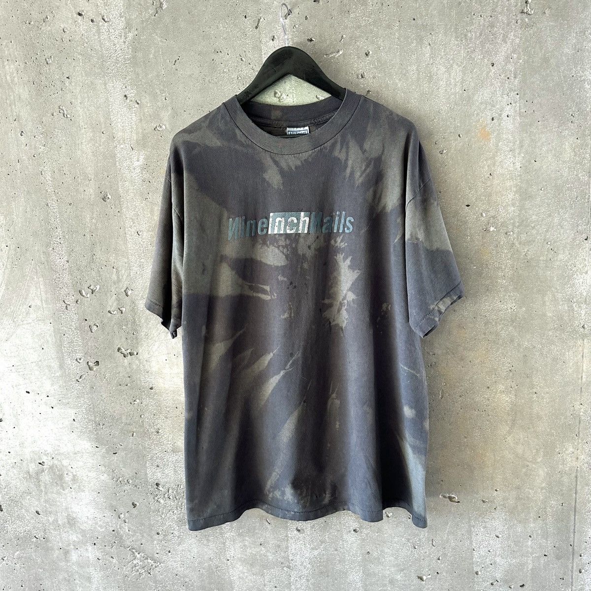 Band Tees 90’s Nine Inch Nails Tie-Dye T-Shirt Size US XL / EU 56 / 4 - 3 Thumbnail