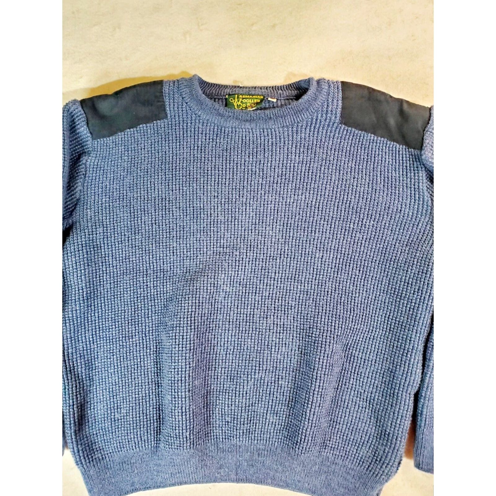Commando VINTAGE Tasmanian Woolen Company Commando Sweater Sz Sm Leather Padded Shoulder Pullover Wool Knit Blue 90s Mens Womens Unisex Adults Sweatshirt? Size US S / EU 44-46 / 1 - 2 Thumbnail