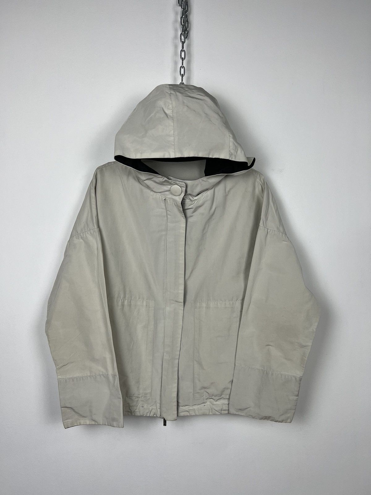 image of Women’S Moncler Perla Giubbotto Cropped Hooded Jacket Size L in White, Women's