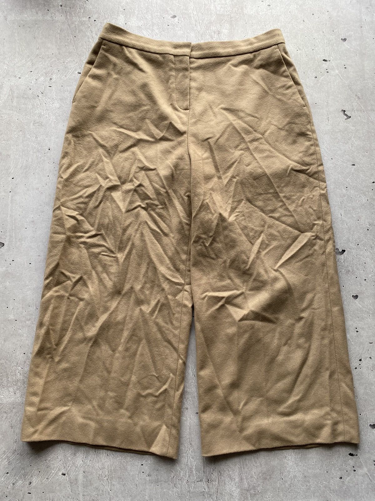 Rare Max Mara Studio 100% Pure New Wool Cropped Sweatpants