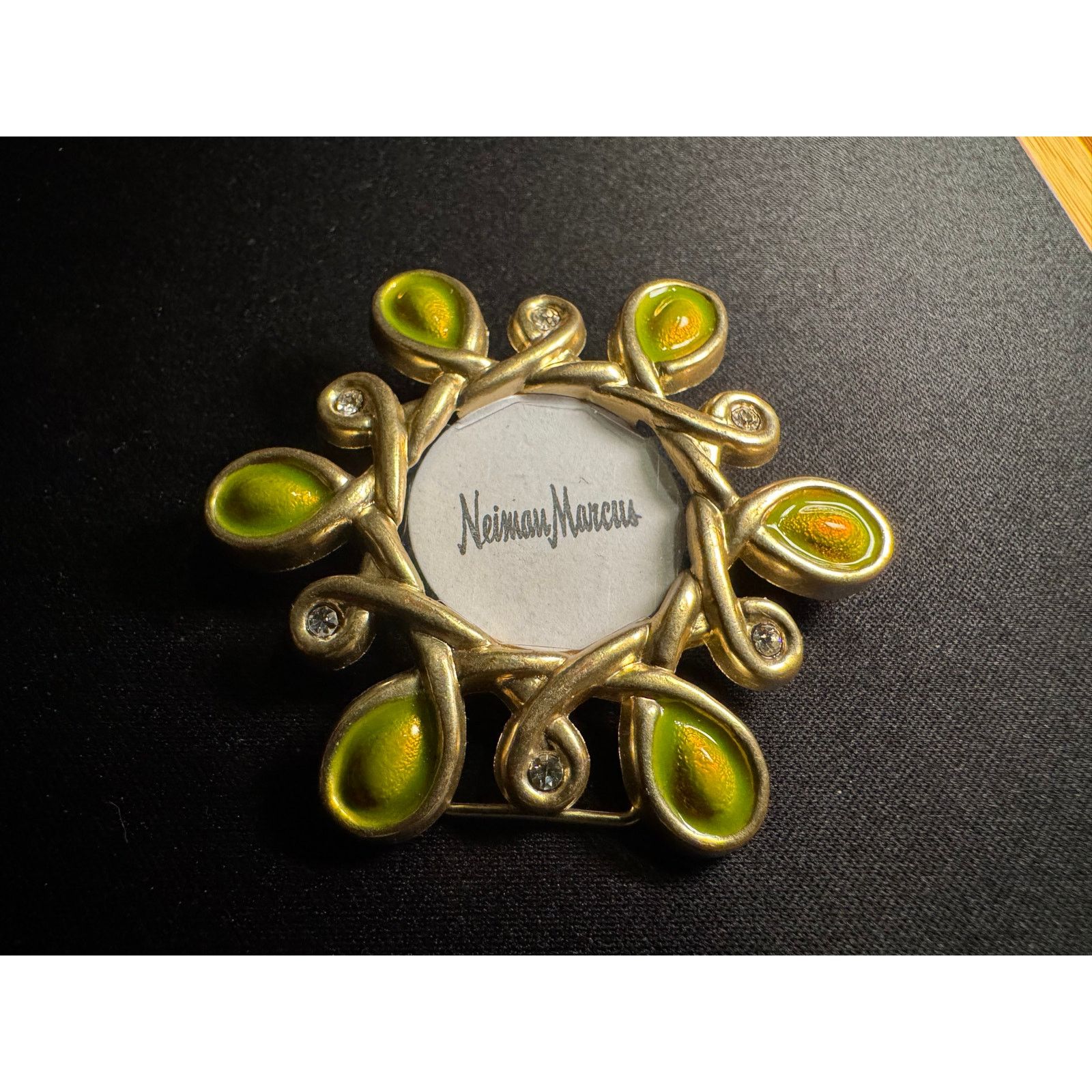 Neiman Marcus Vintage Jay Strongwater Neiman Marcus Flower Photo Frame Size ONE SIZE - 1 Thumbnail