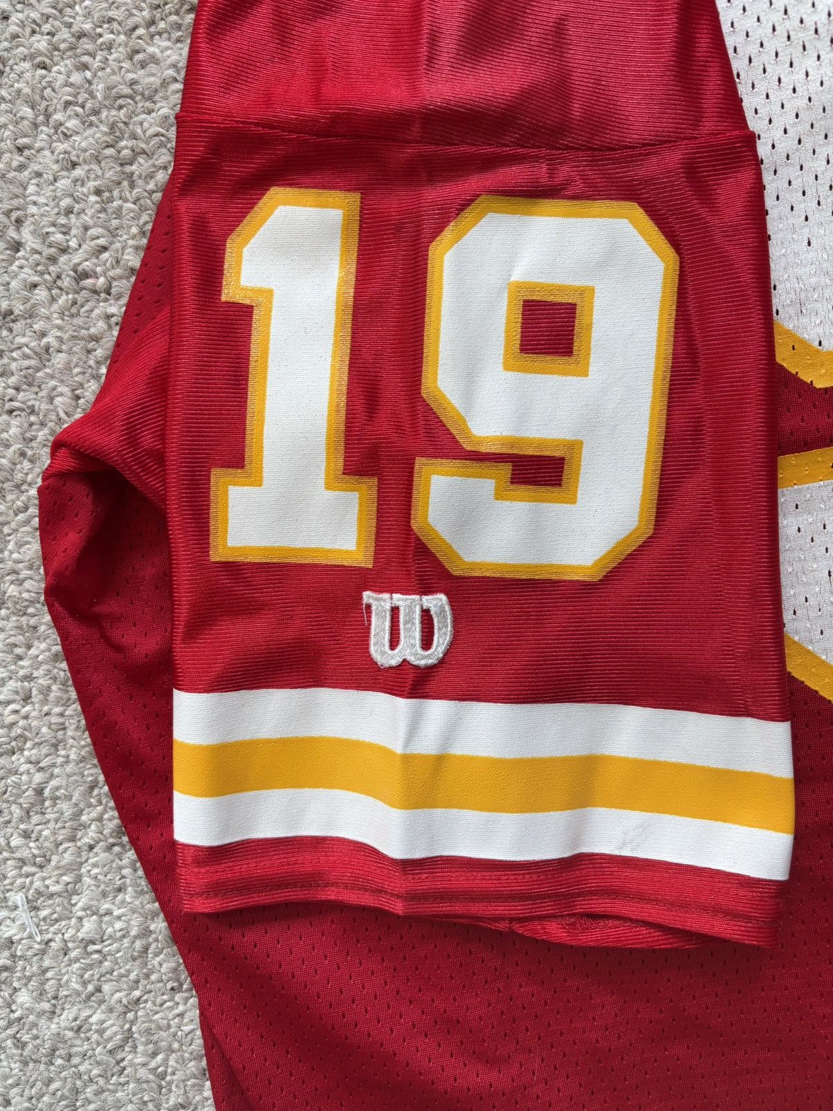 Wilson Vintage Kansas City Chiefs NFL Joe Montana jersey Size US M / EU 48-50 / 2 - 5 Thumbnail