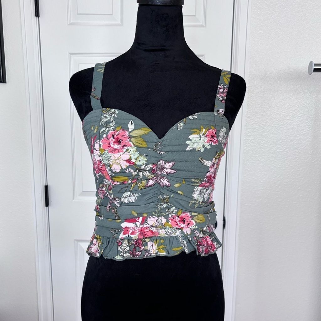 Other BOG CROP TOP M NWT Size M / US 6-8 / IT 42-44 - 1 Thumbnail