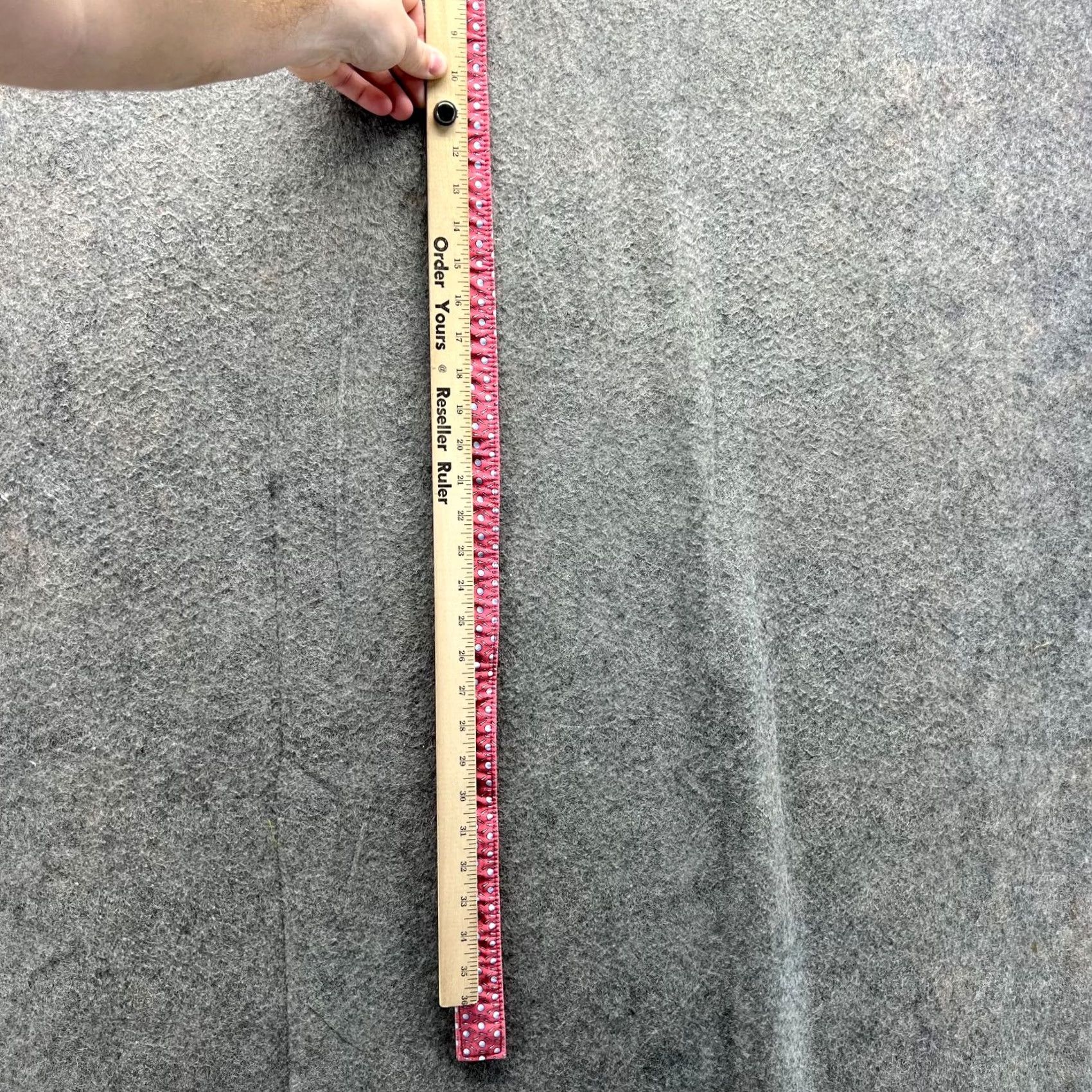 Vineyard Vines Vineyard Vines Belt Women Medium All over Print Double Ring Golf Ball Print Belt Pink Golf Belt Women M Color Pink 90s? Size ONE SIZE - 3 Thumbnail