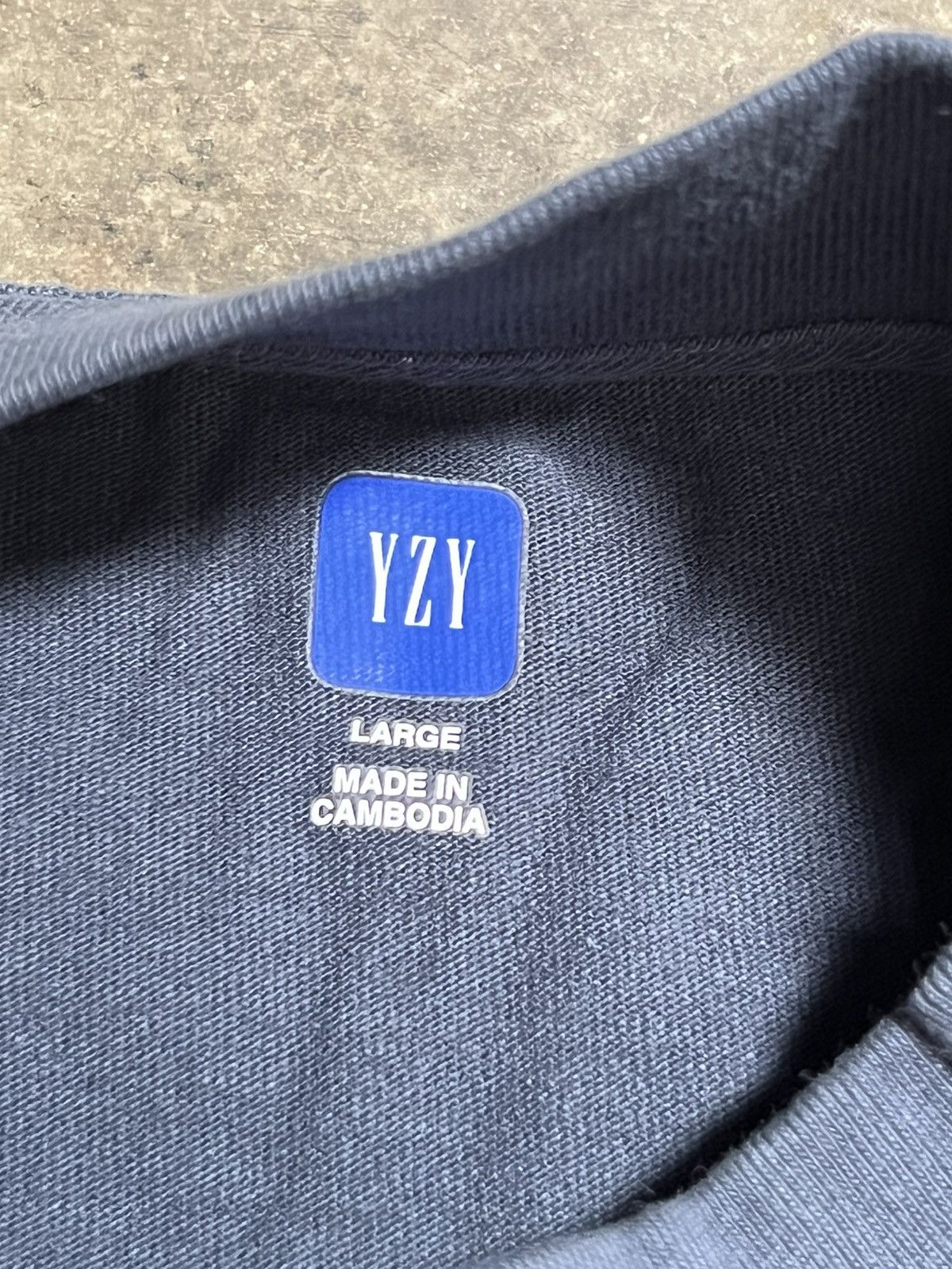 Yeezy Yeezy Gap Engineered by Balenciaga Dove 3/4 Sleeve Tee - L Size US L / EU 52-54 / 3 - 3 Thumbnail