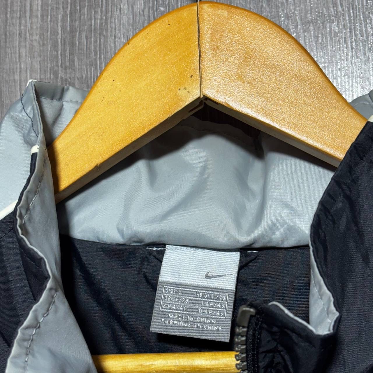Nike Nike Vintage Track Jacket Streatwear Size US S / EU 44-46 / 1 - 4 Thumbnail