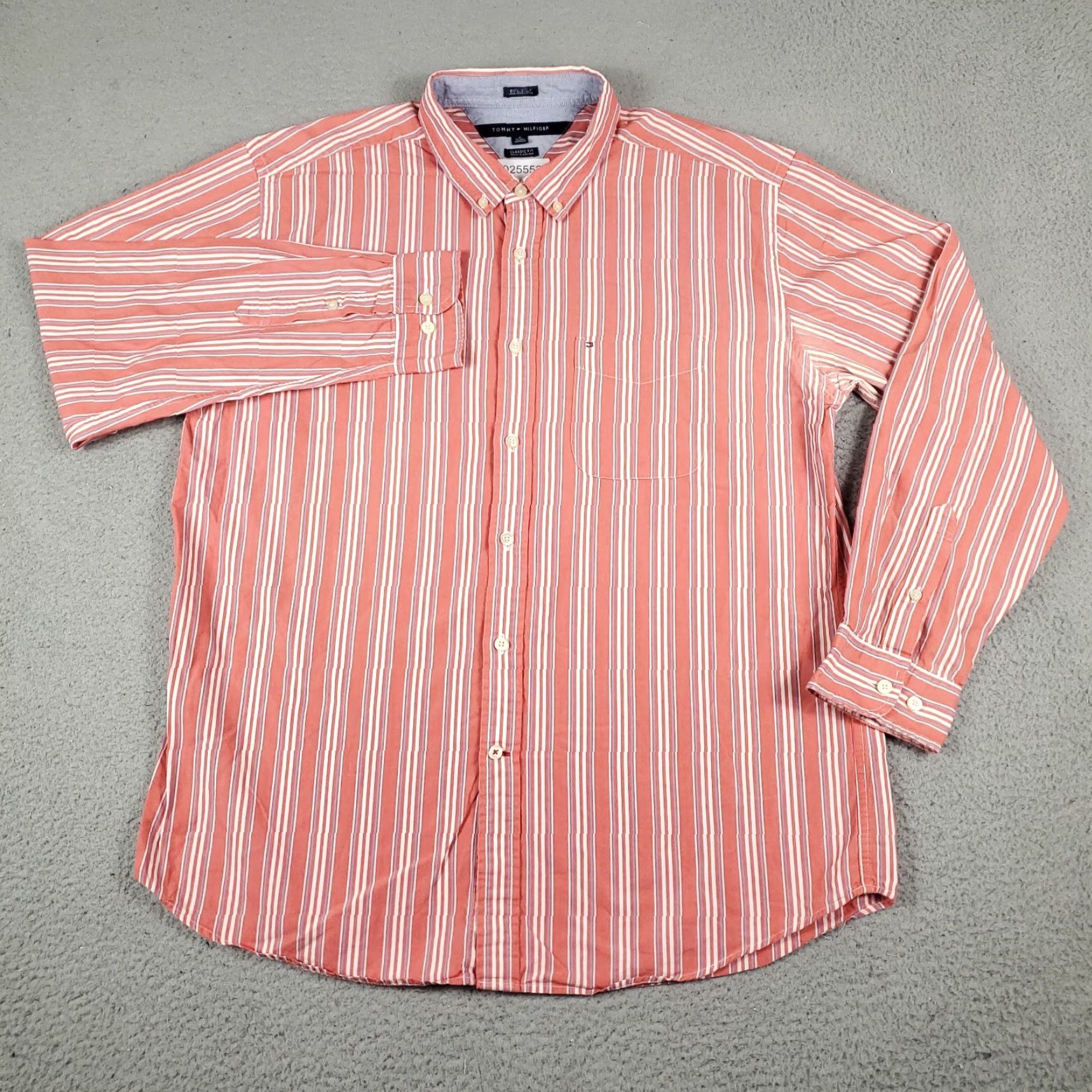 Tommy Hilfiger VINTAGE Tommy Hilfiger Shirt Mens XL Red Pink Striped Button-Up Long Sleeve Casual/Business Classic Logo, 90s Style Mens XL Red Pink Striped Shirt Size US XL / EU 56 / 4 - 3 Thumbnail