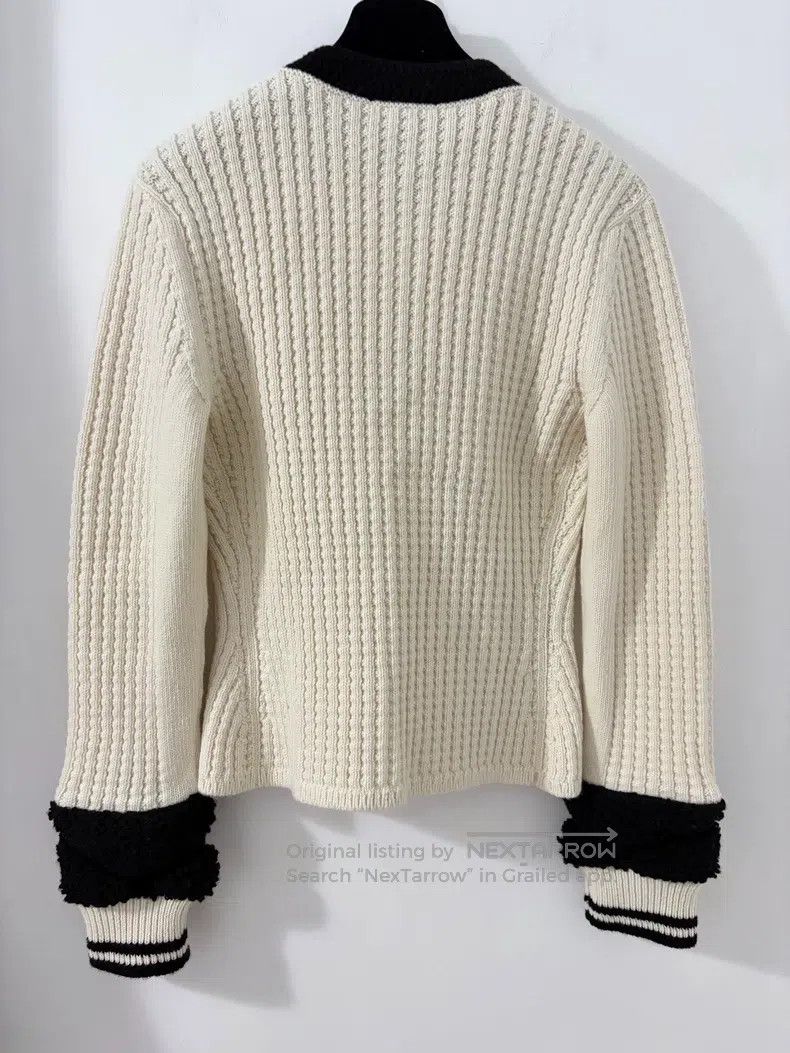 Chanel Chanel Ski series black and white cardigan coat Size XS / US 0-2 / IT 36-38 - 2 Thumbnail