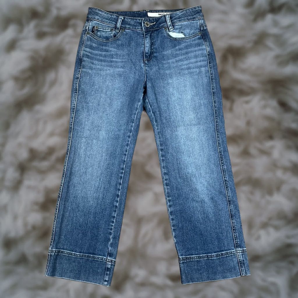 DKNY DKNY Jeans Capri Womens Size 6 Regular Mid Rise Stretch Denim Pants Capri Blue 24in Inseam Womens Jeans Size 28" / US 6 / IT 42 - 1 Thumbnail
