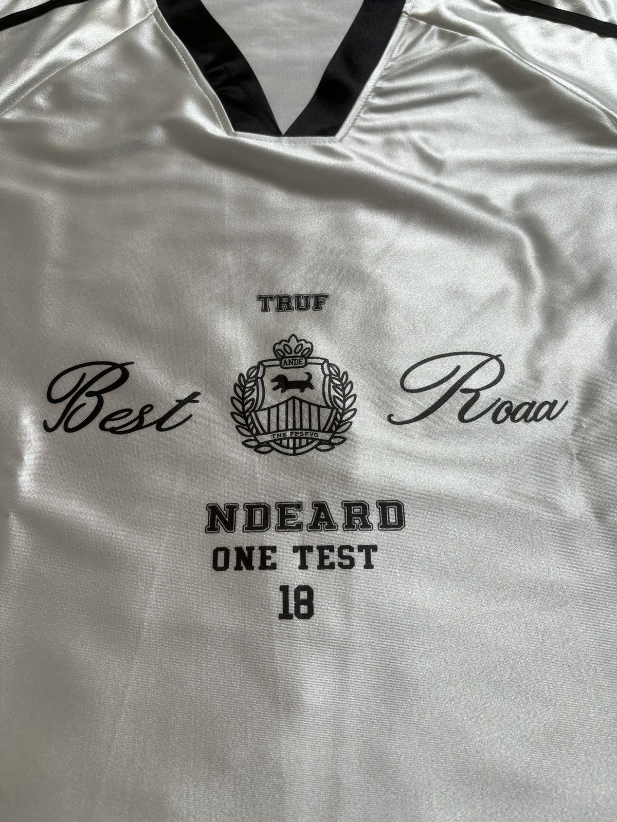 Vintage Vintage white unisex satin football jersey old money v neck Size US M / EU 48-50 / 2 - 5 Thumbnail