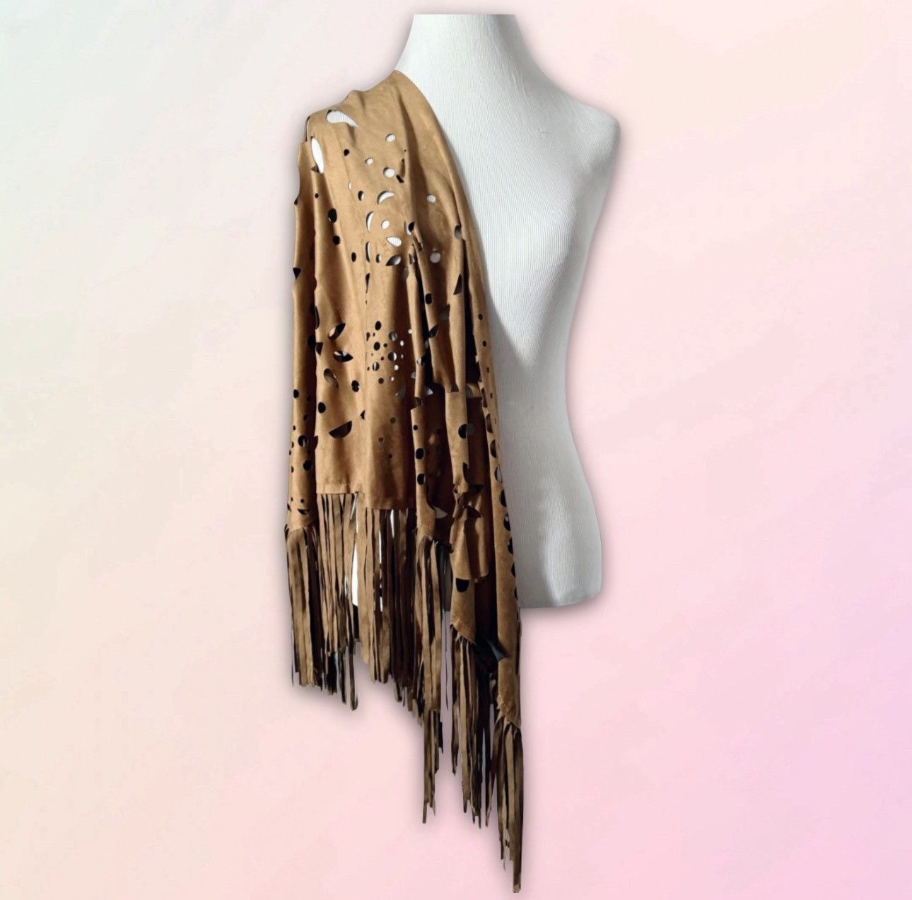 Vintage Retro Contempo, Starburst Faux Suede, Oversized Fringe Shawl Size ONE SIZE - 1 Thumbnail