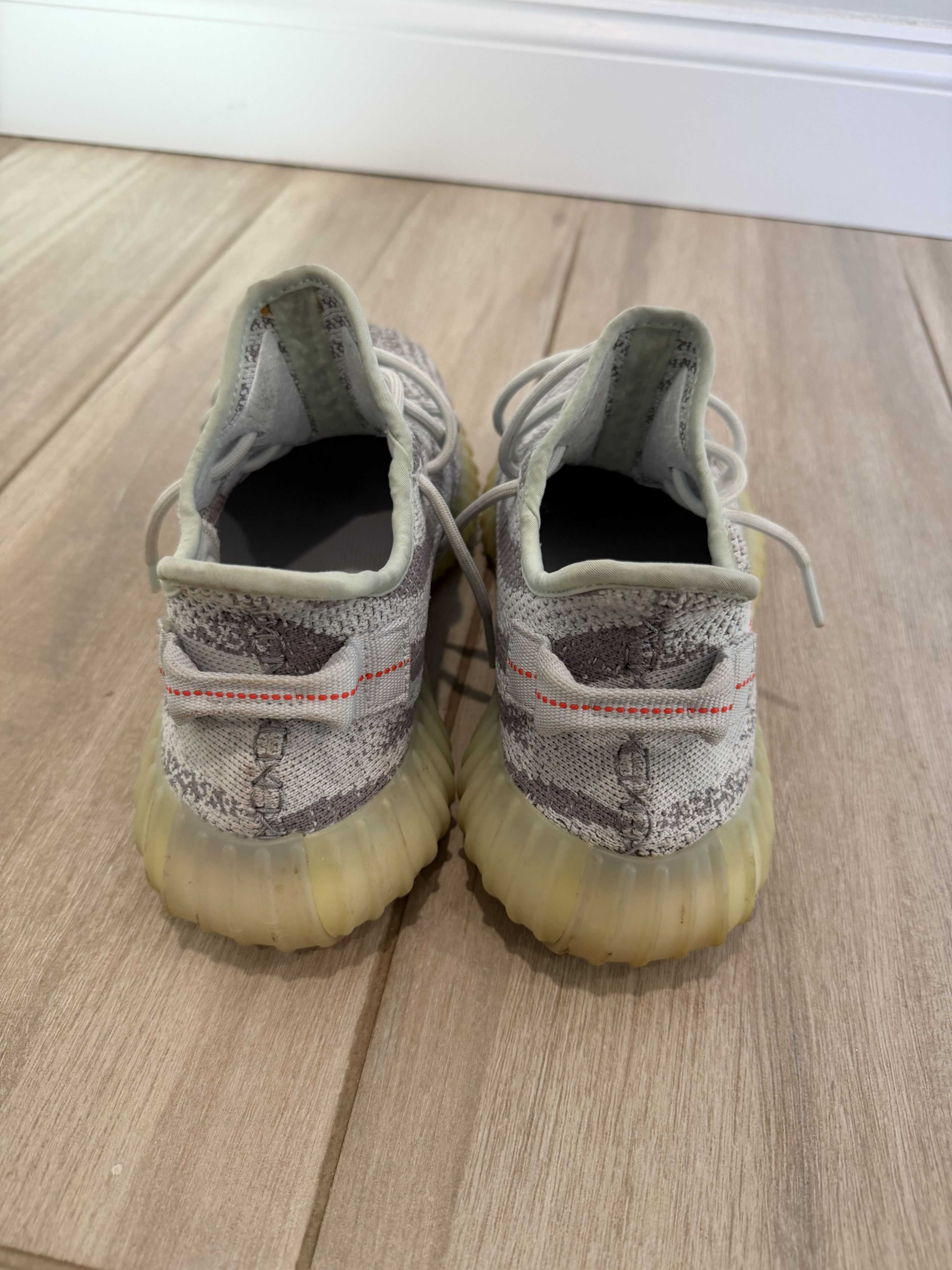 Yeezy adidas Yeezy Boost 350 V2 Low Blue Tint Size US 9.5 / EU 42-43 - 4 Thumbnail