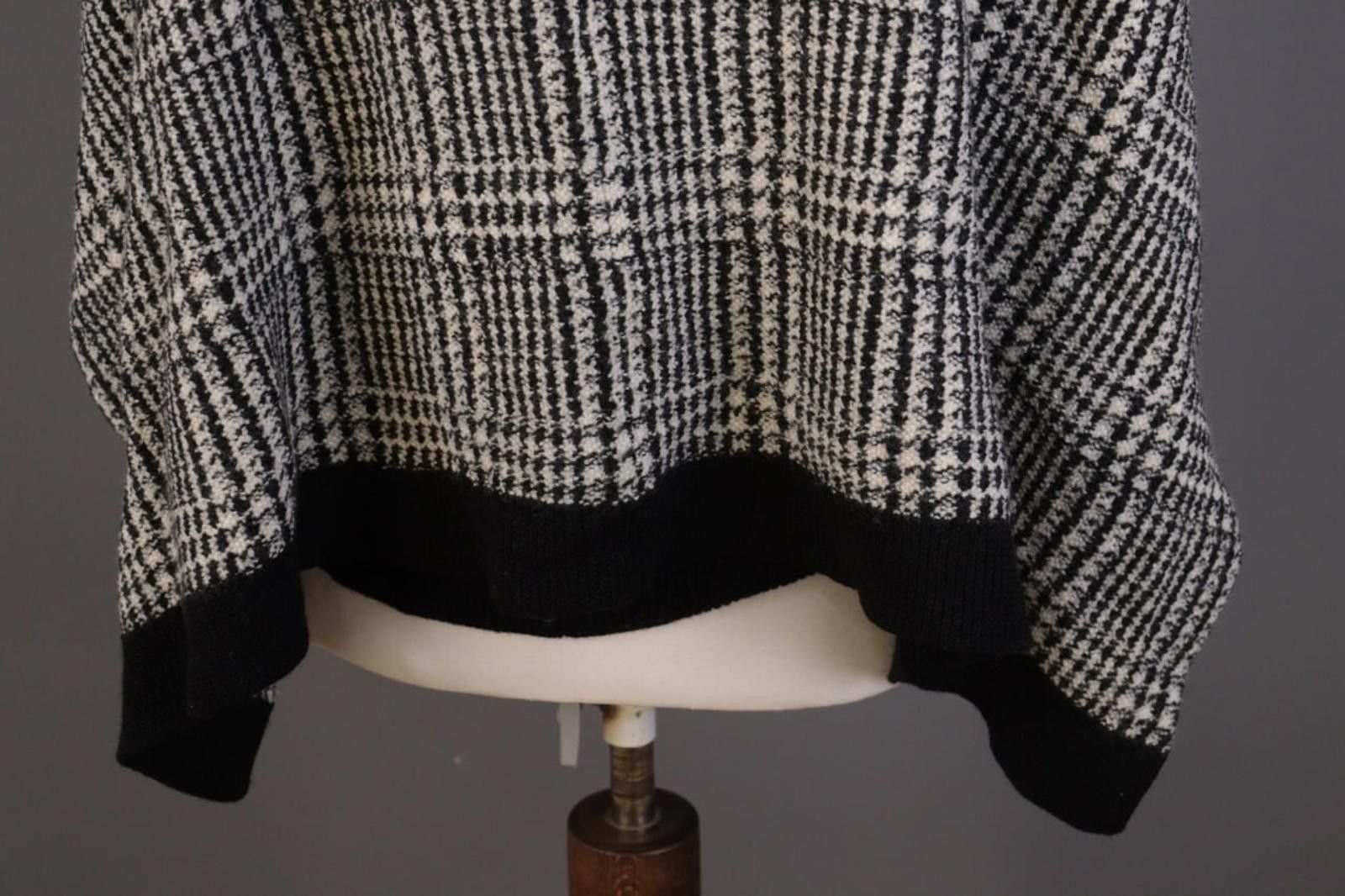 Lauren Ralph Lauren Lauren Ralph Lauren Black / White Cardigan Size L/XL Size XL / US 12-14 / IT 48-50 - 10 Thumbnail