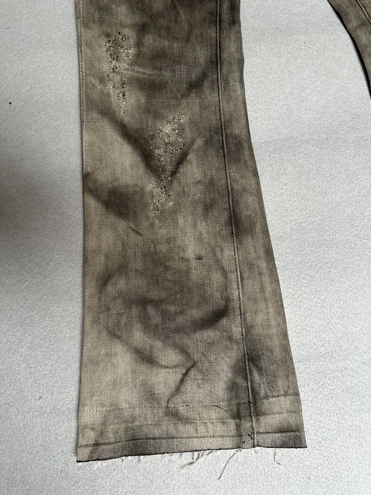 Japanese Brand FLARE Civarizie Distressed Release Leg Denim Size US 31 - 5 Thumbnail