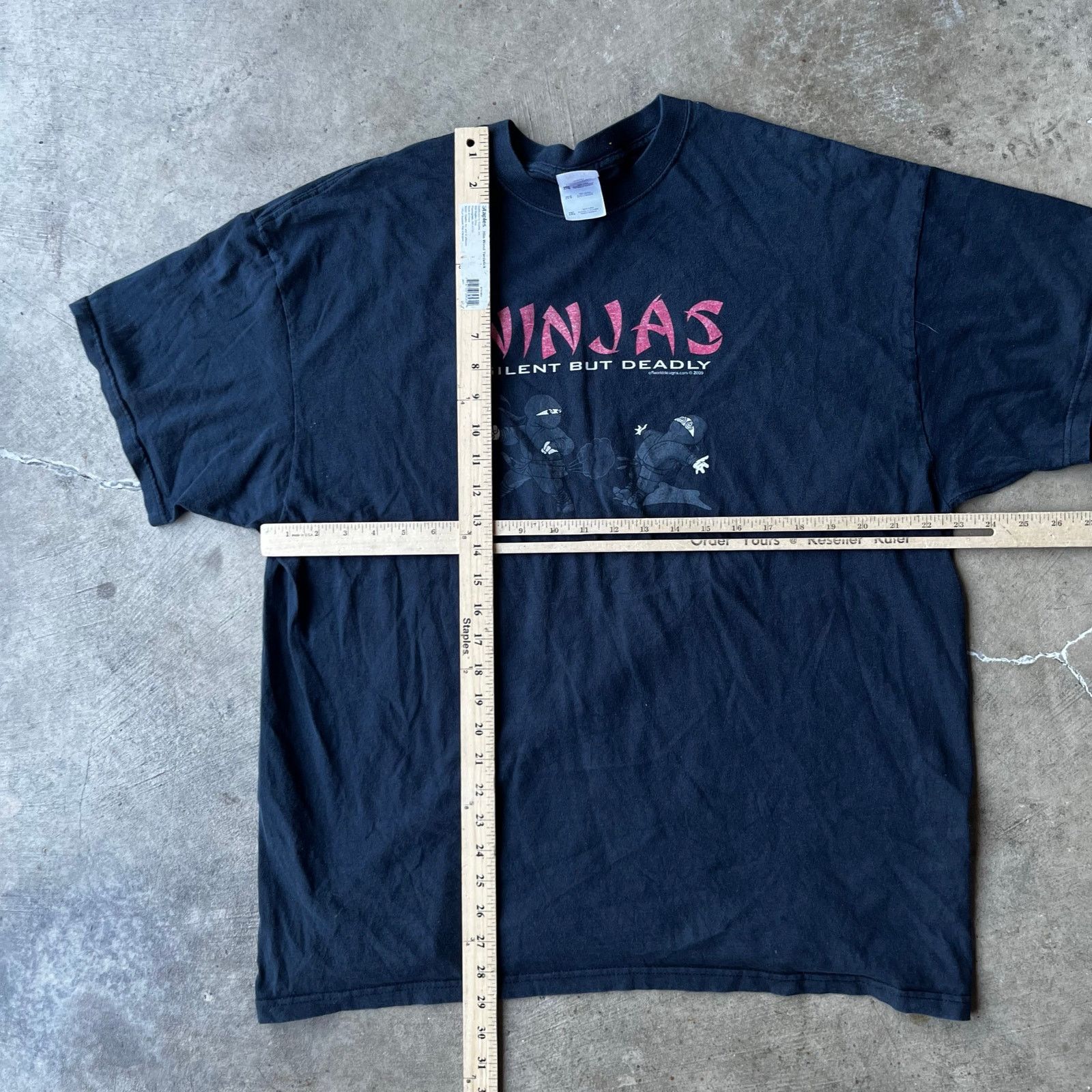 Vintage VINTAGE OFF WORLD DESIGNS NINJA SHIRT PROMO BLACK 2XL FUNNY Size US XXL / EU 58 / 5 - 5 Thumbnail