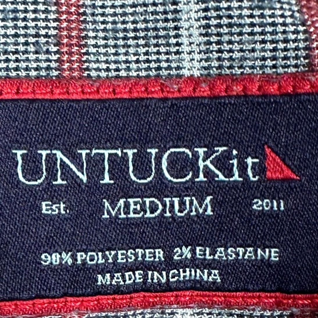 UNTUCKit UNTUCKit Mens M Shirt Button-Up Gray Red Plaid Pocket Stretch Casual EUC Size US M / EU 48-50 / 2 - 4 Thumbnail