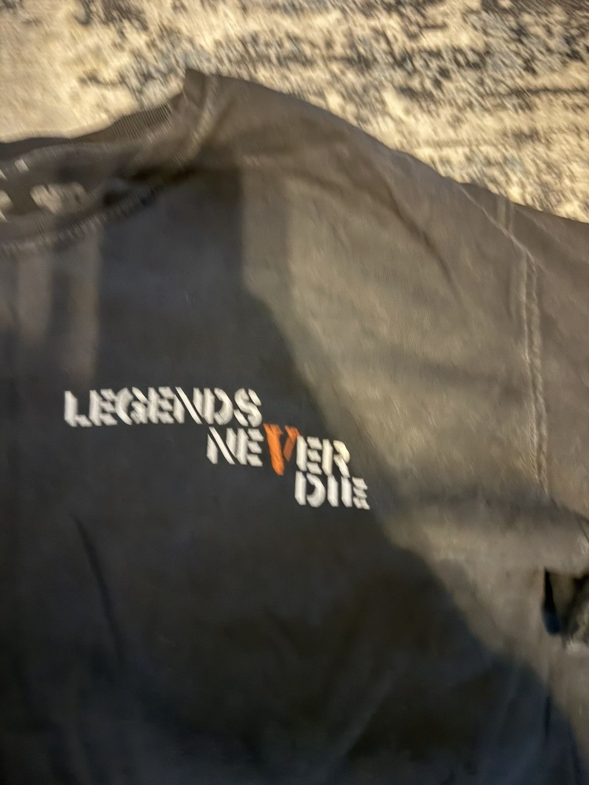 Vlone Juice wrld x Vlone Size US L / EU 52-54 / 3 - 4 Thumbnail