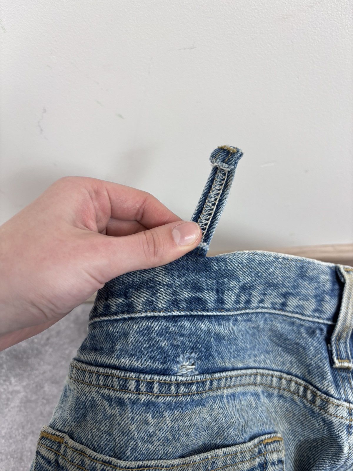 Carhartt Vintage Carhartt Faded Blue Denim Jeans Relaxed Fit Size US 32 / EU 48 - 11 Thumbnail